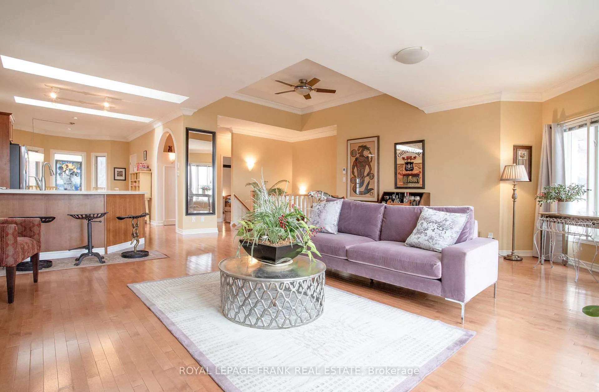 Photo 13 of 2940 Lakeview Boulevard, Ajax, South East — HOMEH