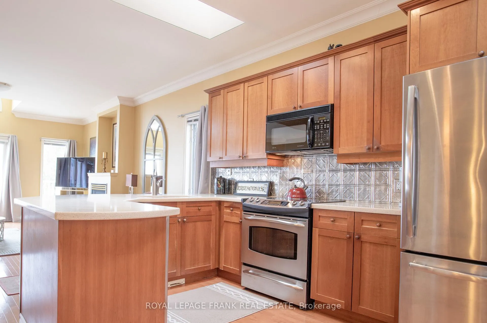 Photo 16 of 2940 Lakeview Boulevard, Ajax, South East — HOMEH