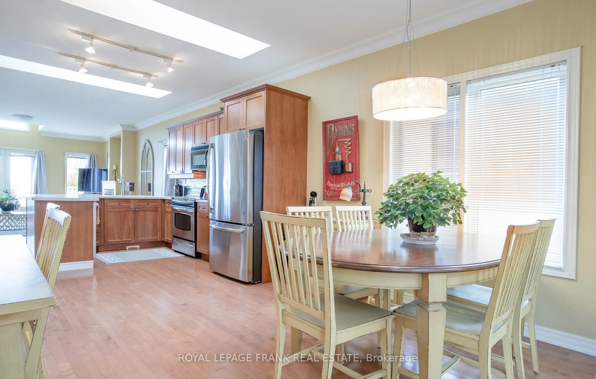 Photo 17 of 2940 Lakeview Boulevard, Ajax, South East — HOMEH