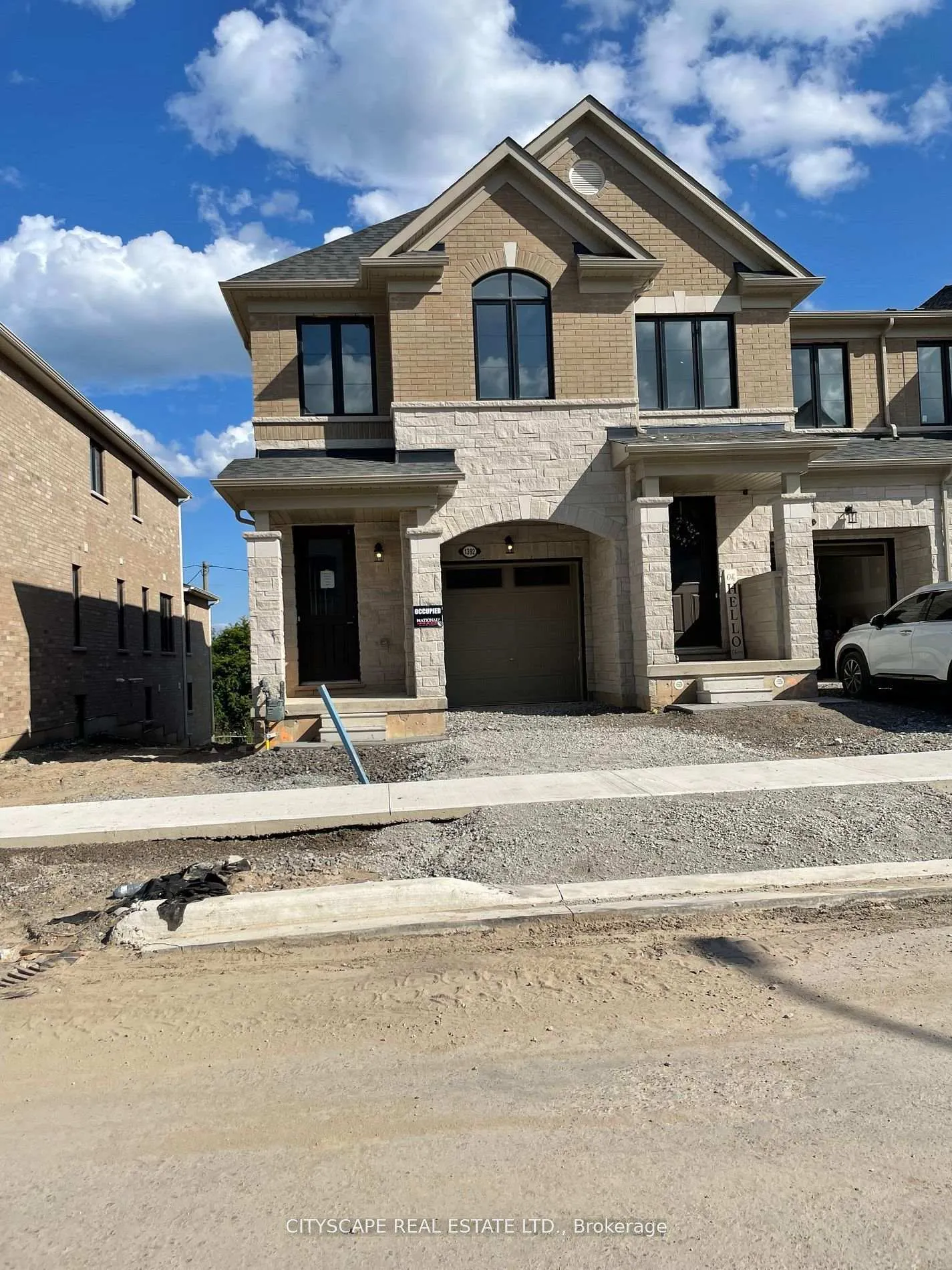 Photo 1 of 1392 Almonte Drive, Burlington, Tyandaga — HOMEH