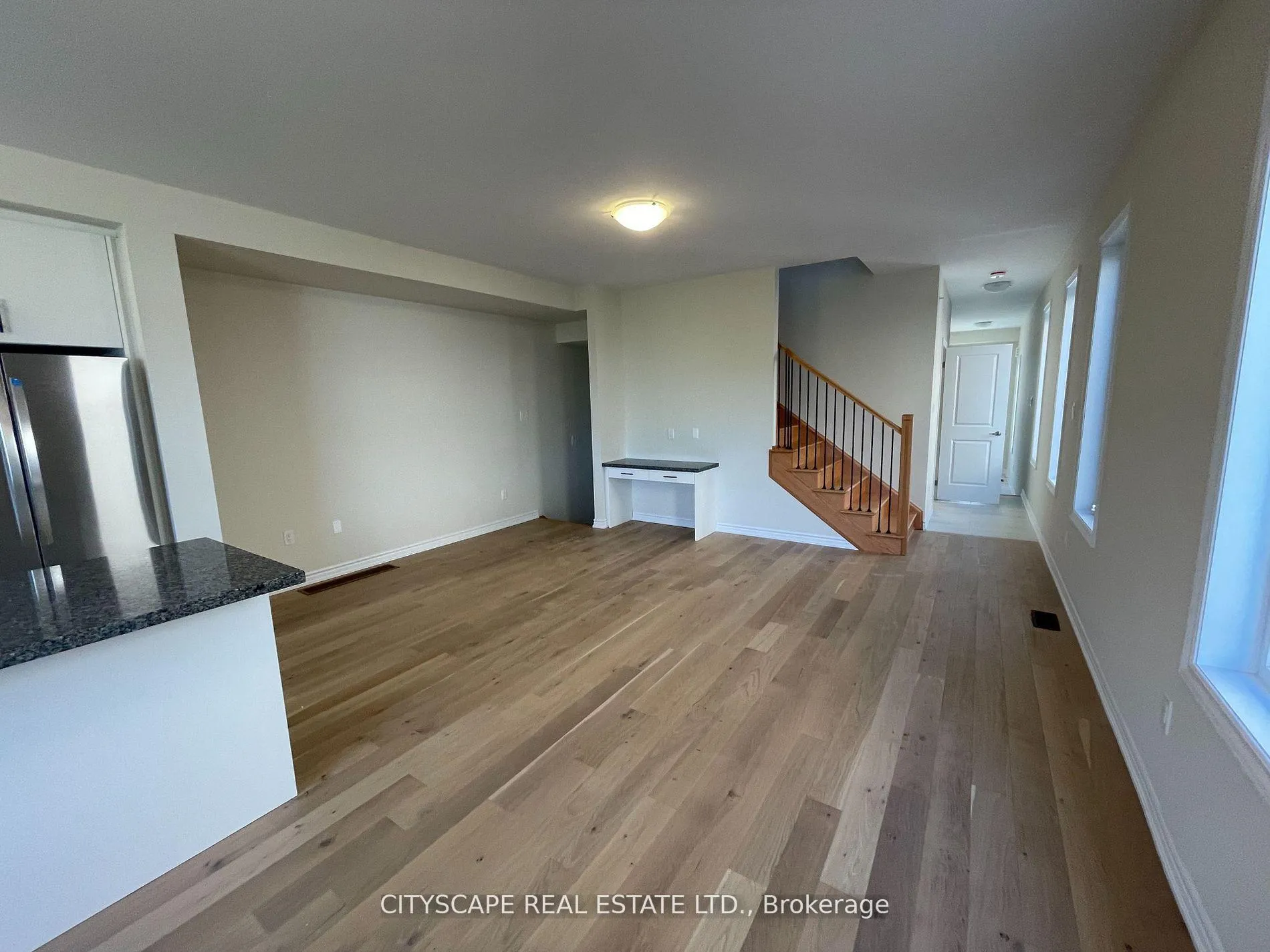 Photo 14 of 1392 Almonte Drive, Burlington, Tyandaga — HOMEH