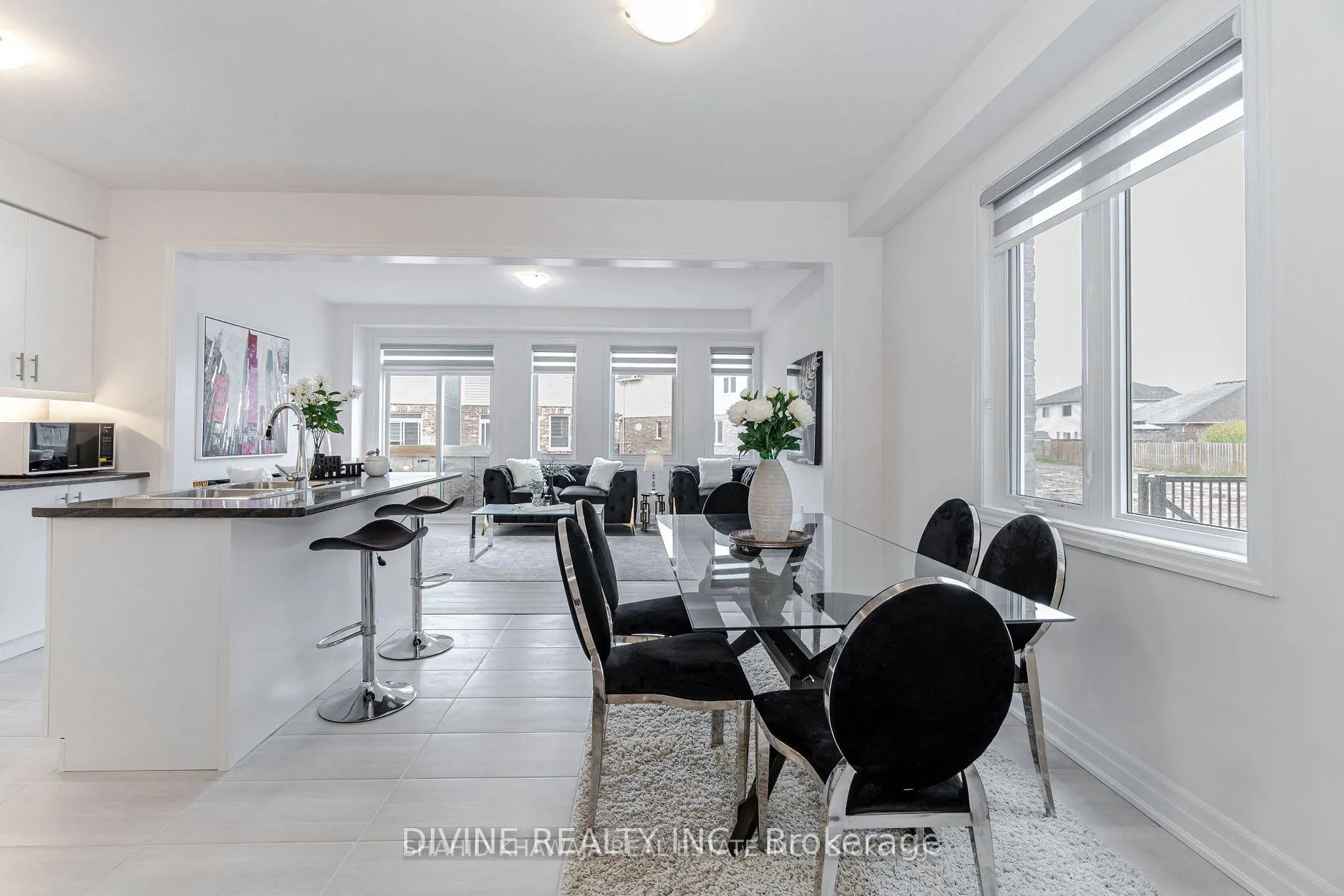 Photo 11 of 9241 White Oak Avenue, Niagara Falls, Lyons Creek — HOMEH