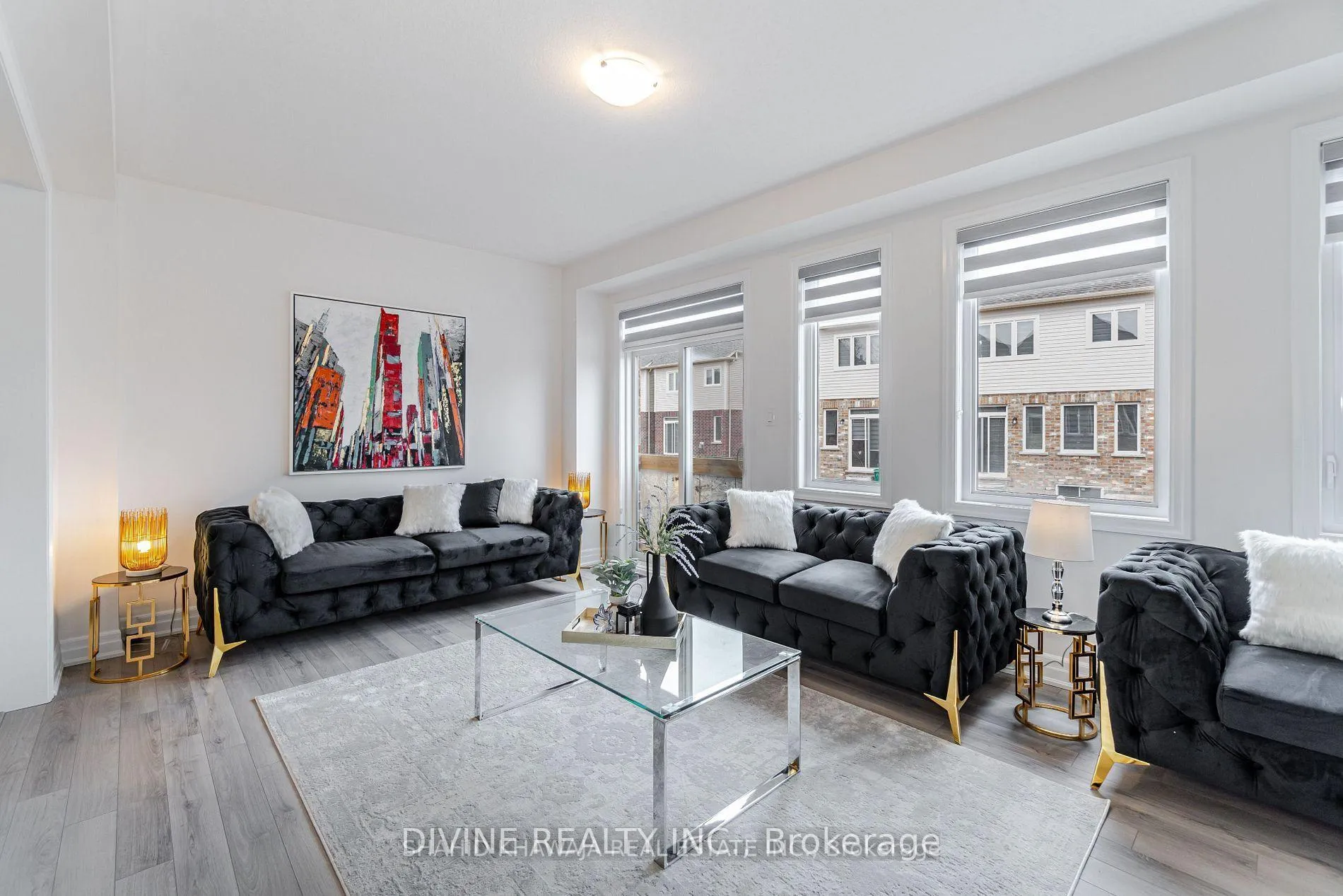 Photo 15 of 9241 White Oak Avenue, Niagara Falls, Lyons Creek — HOMEH