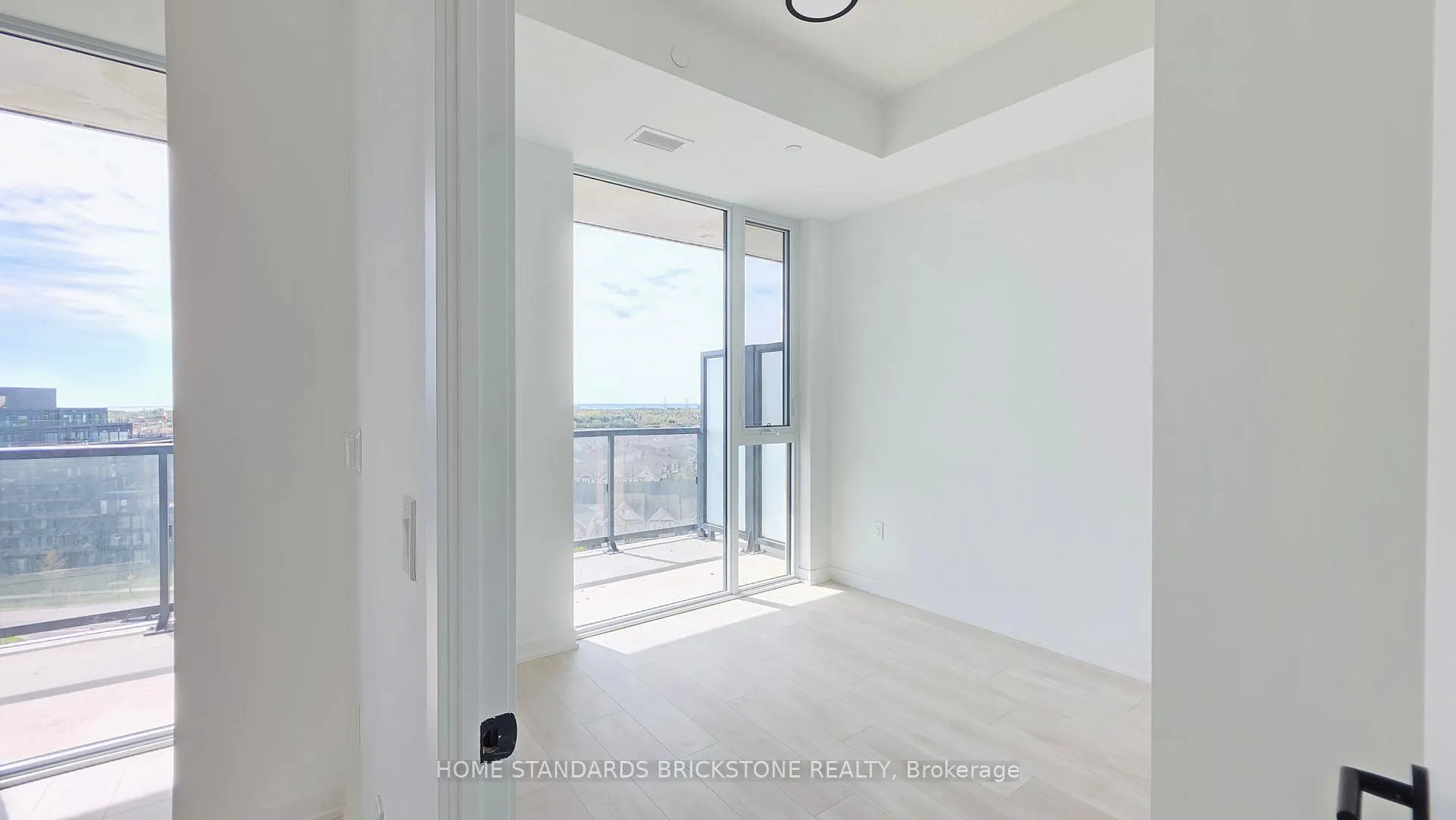Photo 15 of Unit C908, 4878 Powers Common, Burlington, Alton — HOMEH