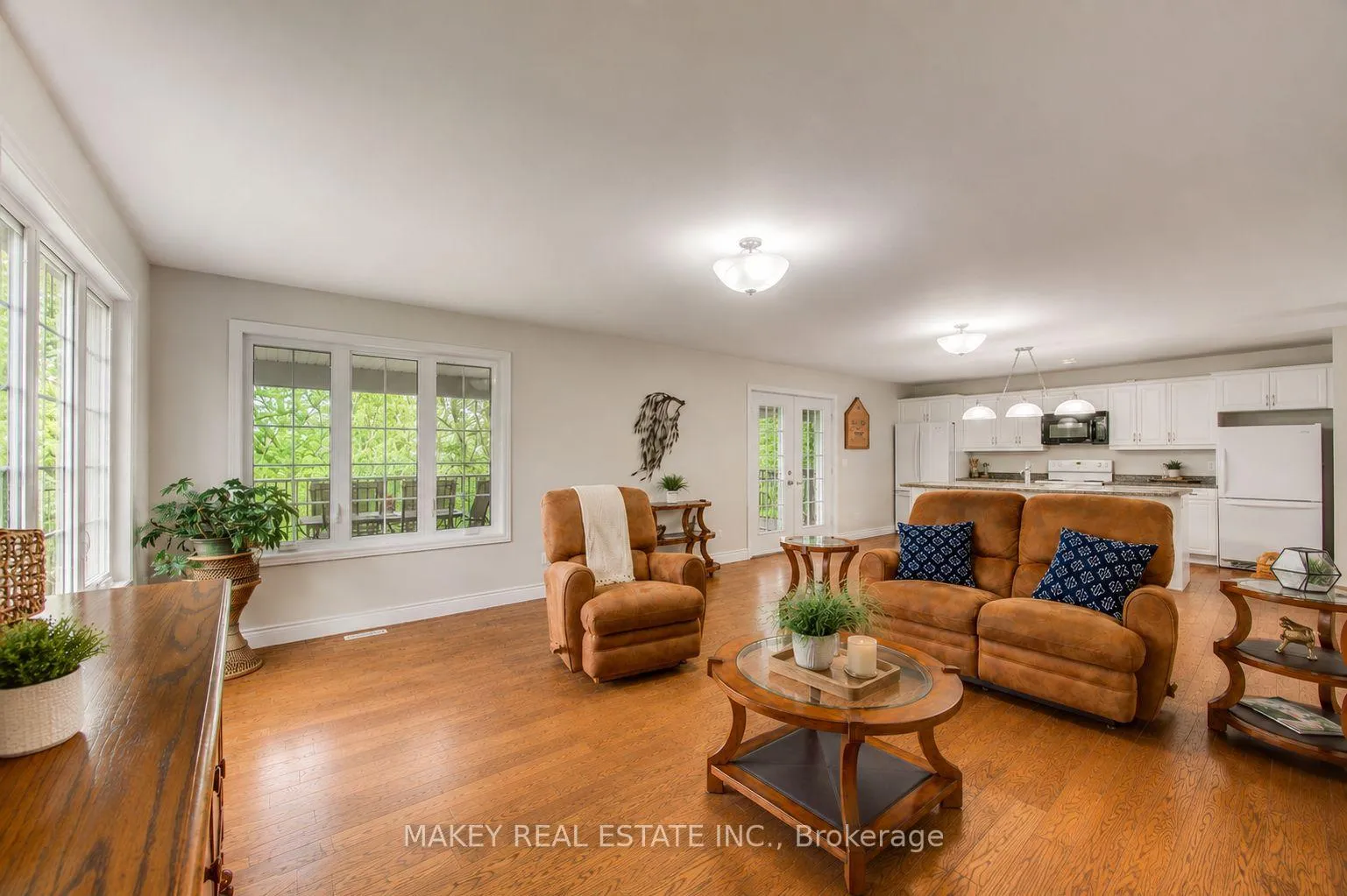Photo 18 of 139 John Street, Zorra, Embro — HOMEH