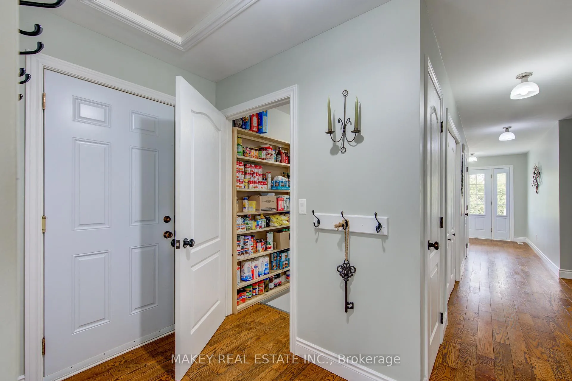 Photo 19 of 139 John Street, Zorra, Embro — HOMEH