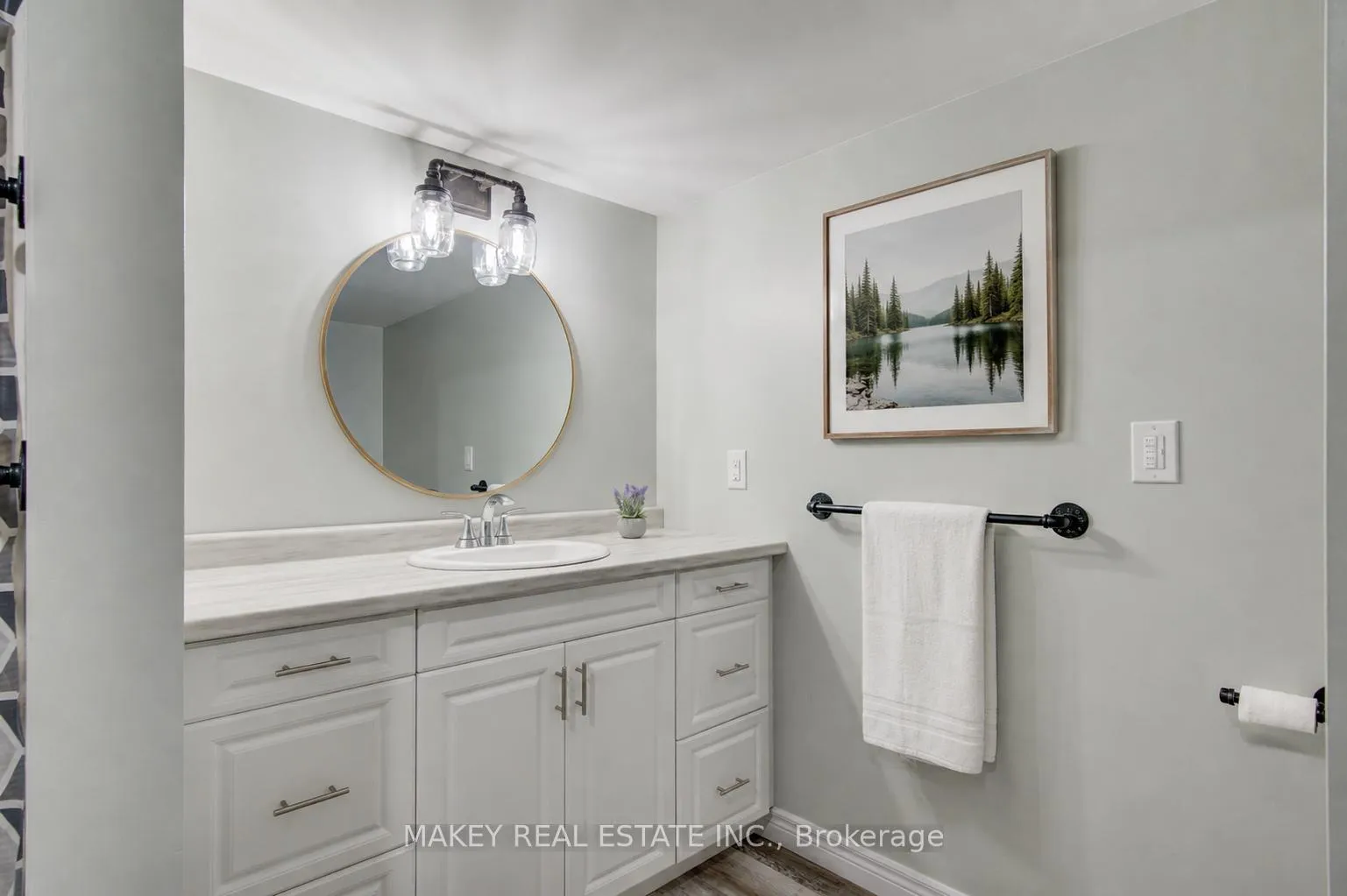 Photo 25 of 139 John Street, Zorra, Embro — HOMEH