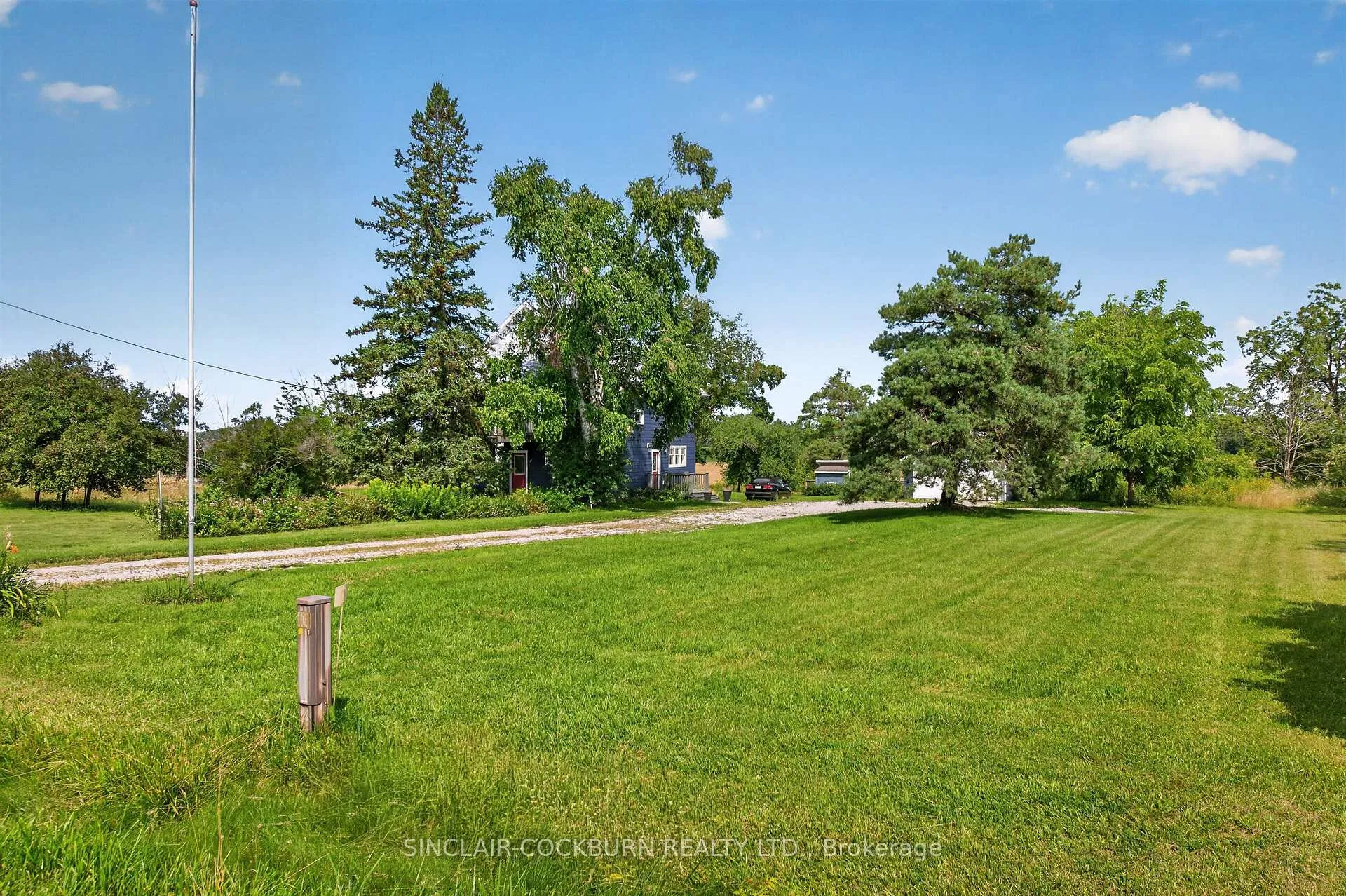 Photo 35 of 2612 10th Line, Innisfil, Rural Innisfil — HOMEH