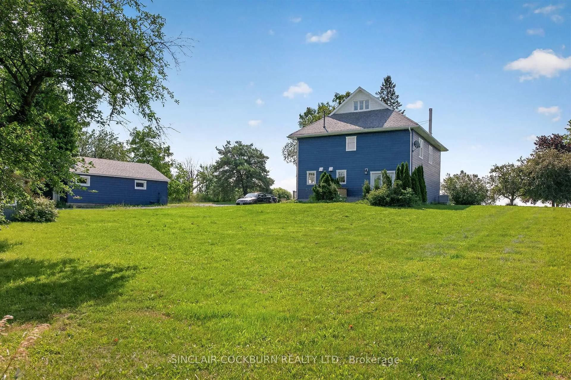 Photo 40 of 2612 10th Line, Innisfil, Rural Innisfil — HOMEH
