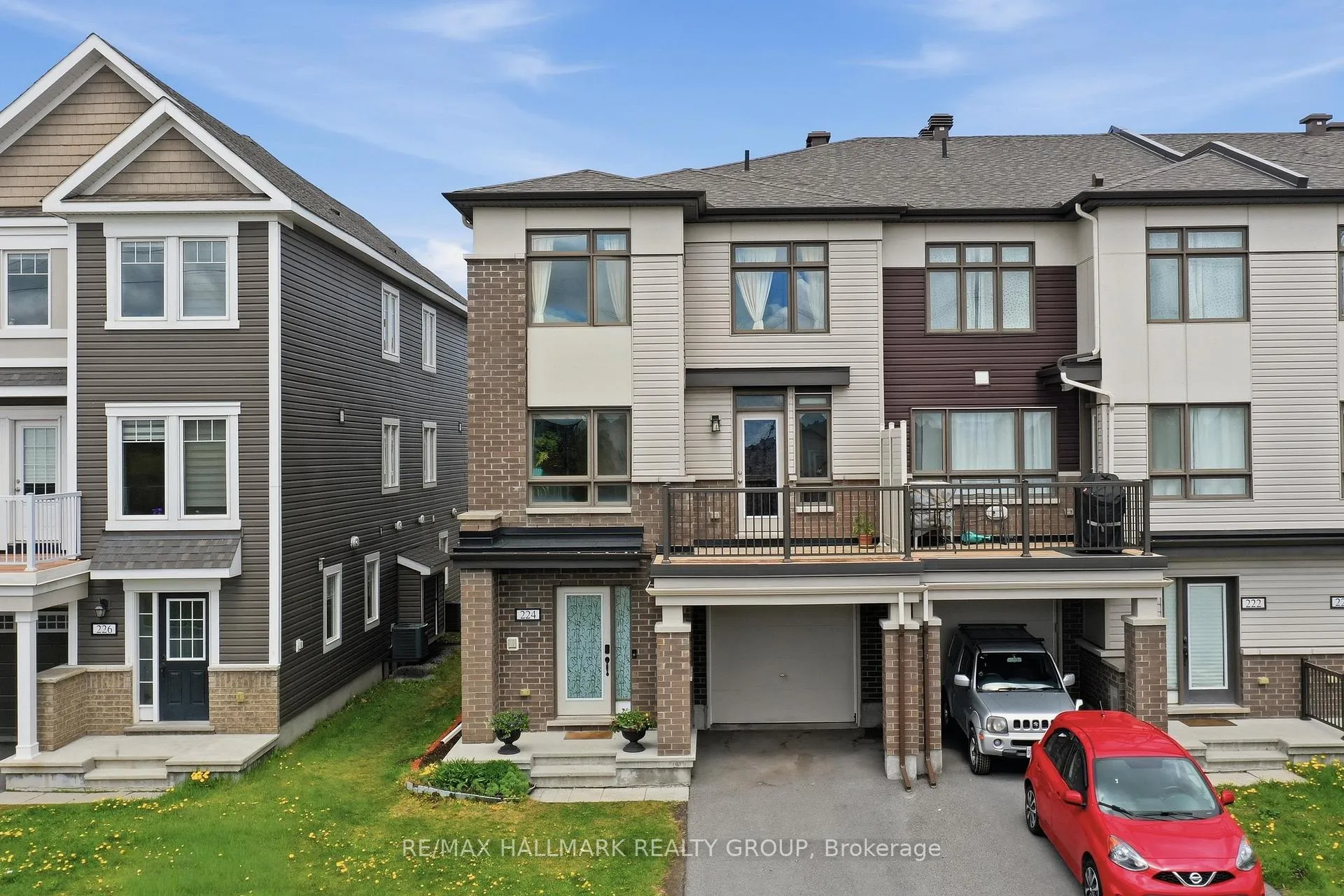 Photo 1 of 224 Clintonia Street, Ottawa, Kanata - Emerald Meadows/Trailwest — HOMEH