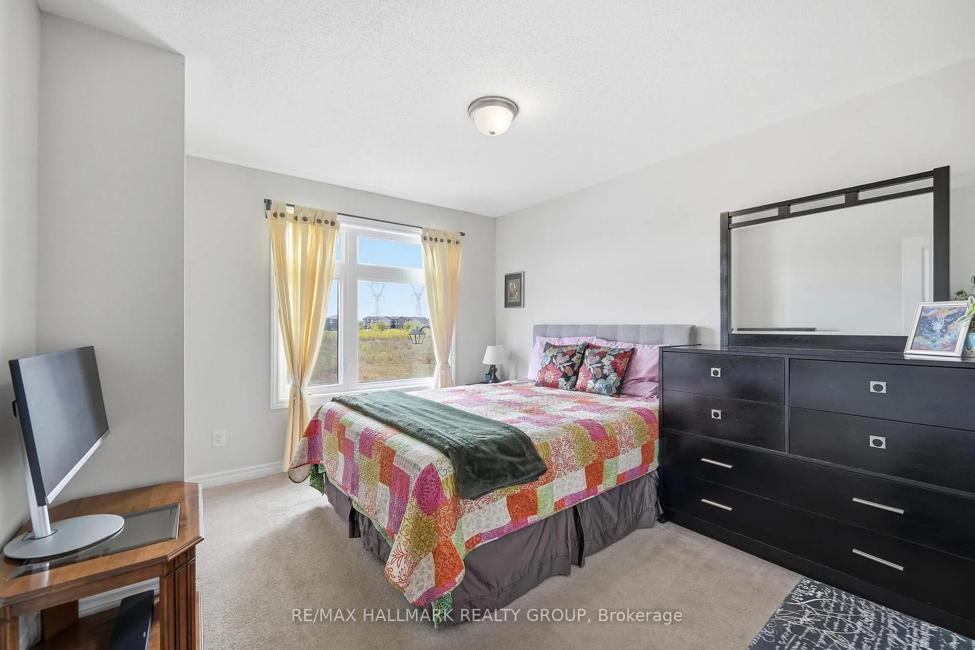 Photo 19 of 224 Clintonia Street, Ottawa, Kanata - Emerald Meadows/Trailwest — HOMEH