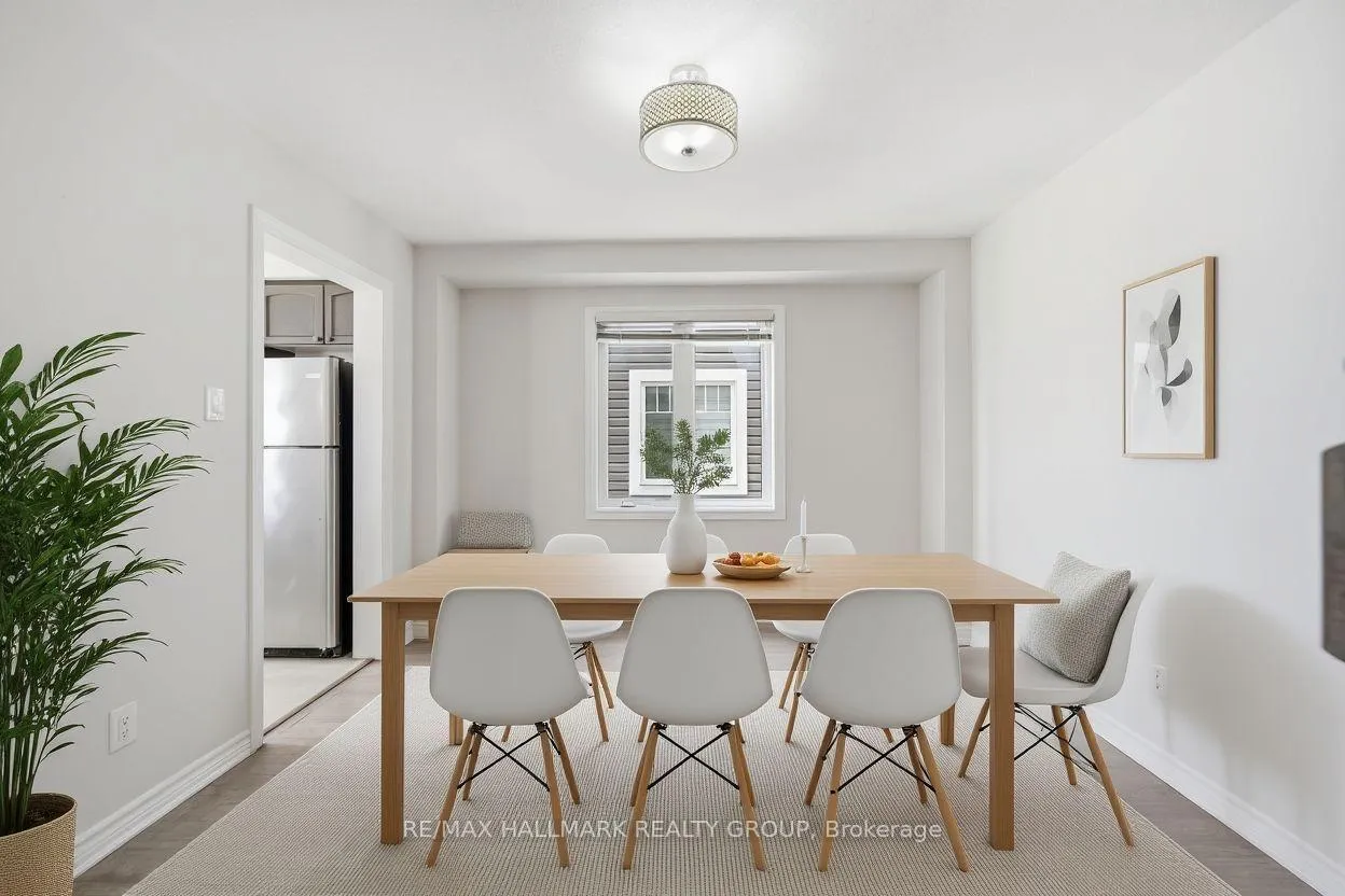 Photo 5 of 224 Clintonia Street, Ottawa, Kanata - Emerald Meadows/Trailwest — HOMEH