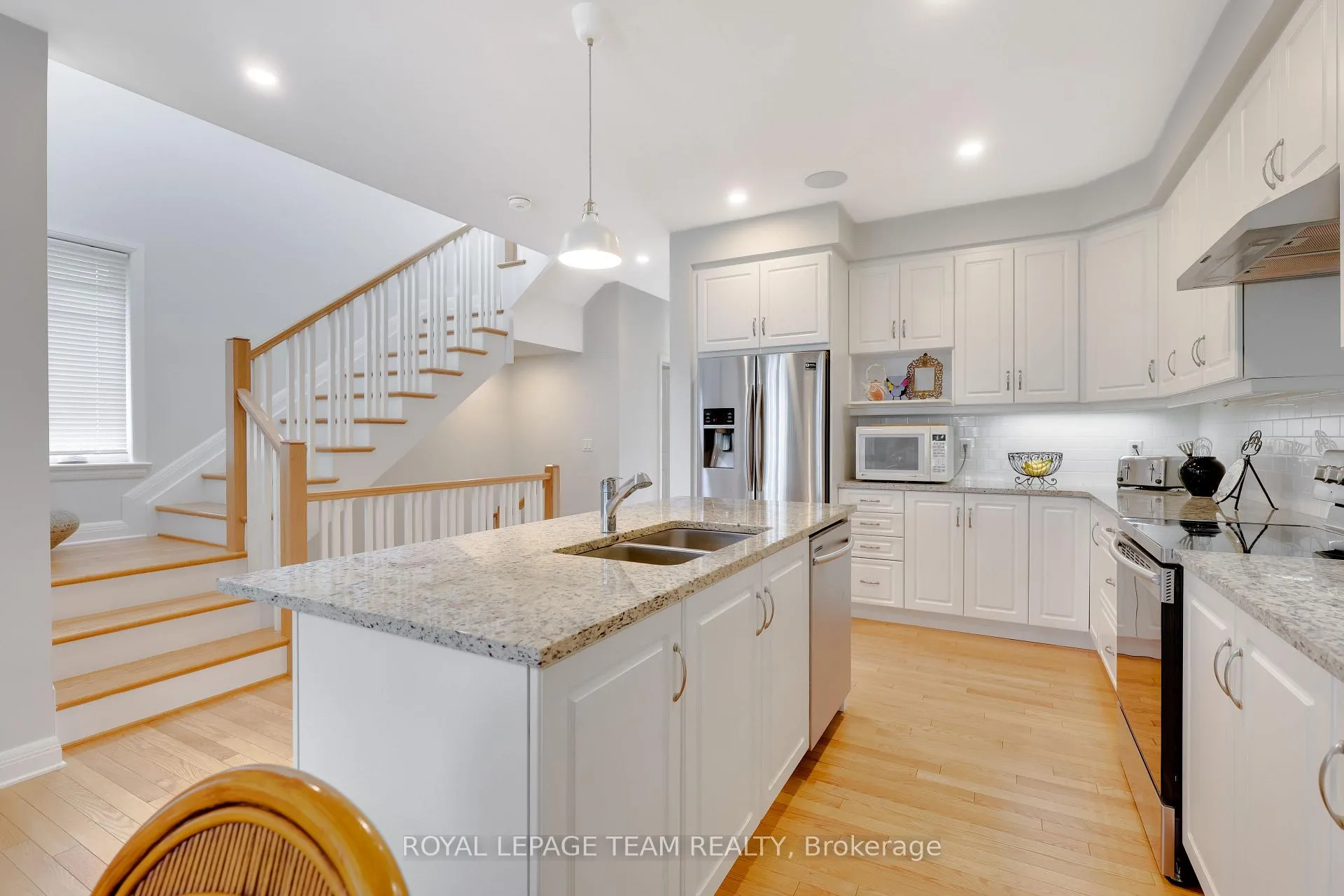 Photo 11 of 711 Gabriola Way, Ottawa, Kanata - Kanata Lakes/Heritage Hills — HOMEH