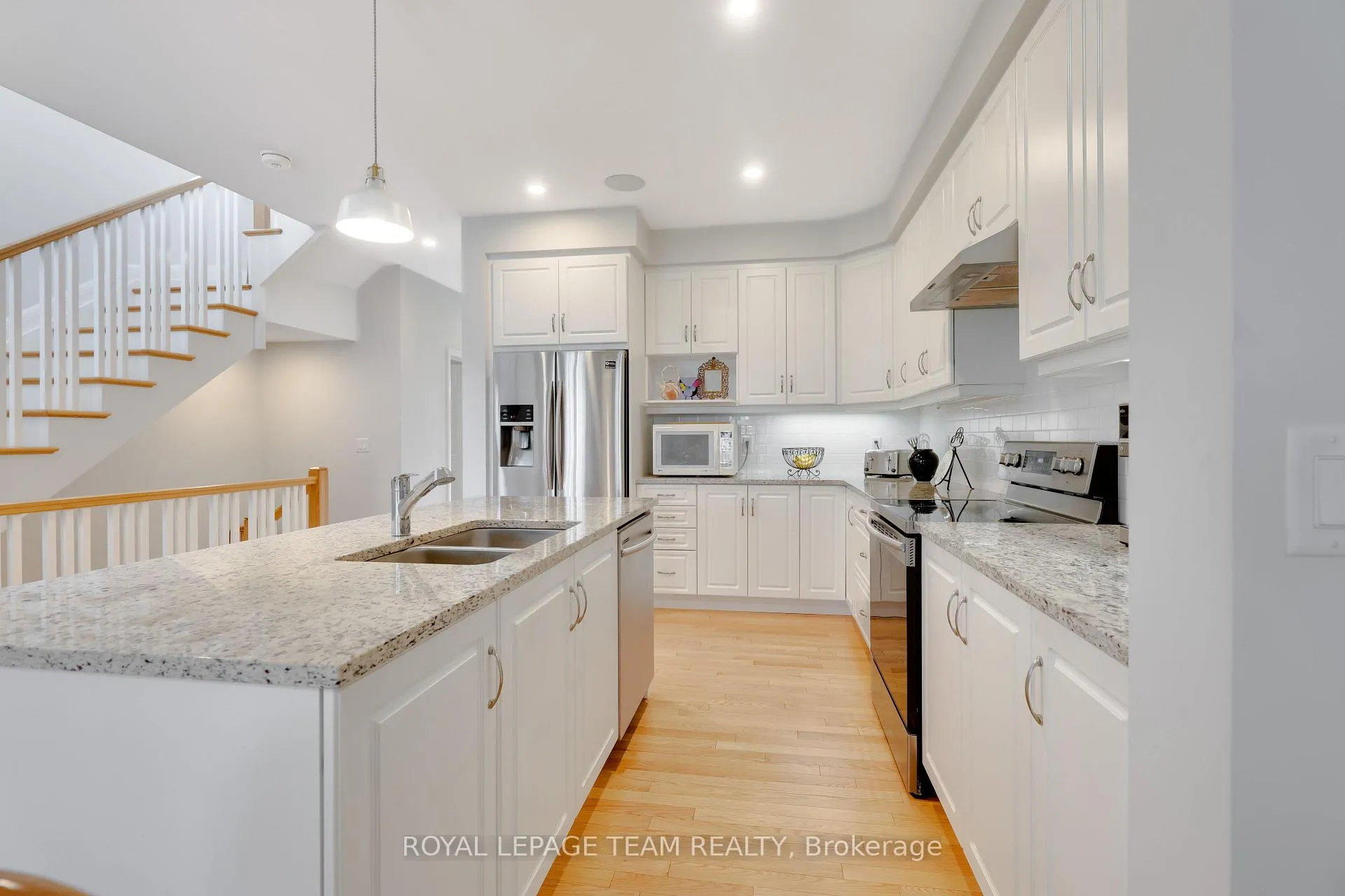 Photo 12 of 711 Gabriola Way, Ottawa, Kanata - Kanata Lakes/Heritage Hills — HOMEH