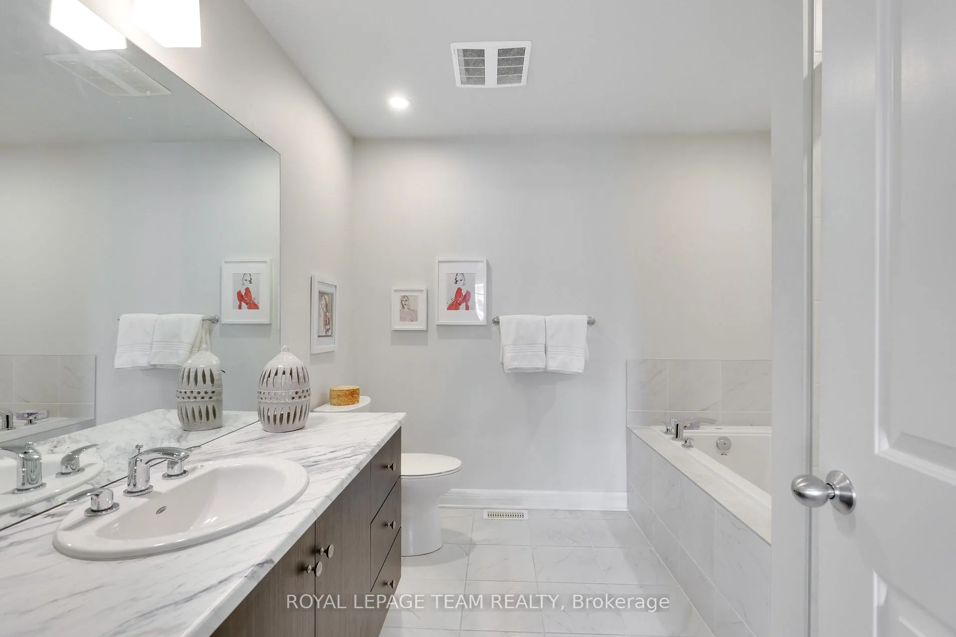 Photo 28 of 711 Gabriola Way, Ottawa, Kanata - Kanata Lakes/Heritage Hills — HOMEH
