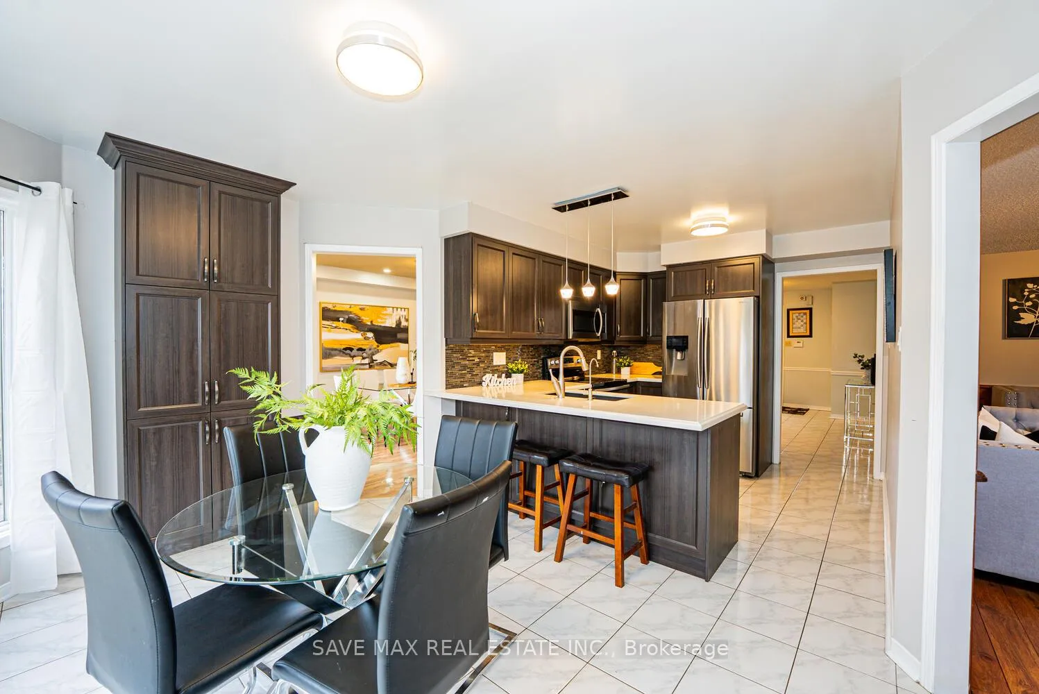 Photo 16 of 30 Adirondack Crescent, Brampton, Sandringham-Wellington — HOMEH