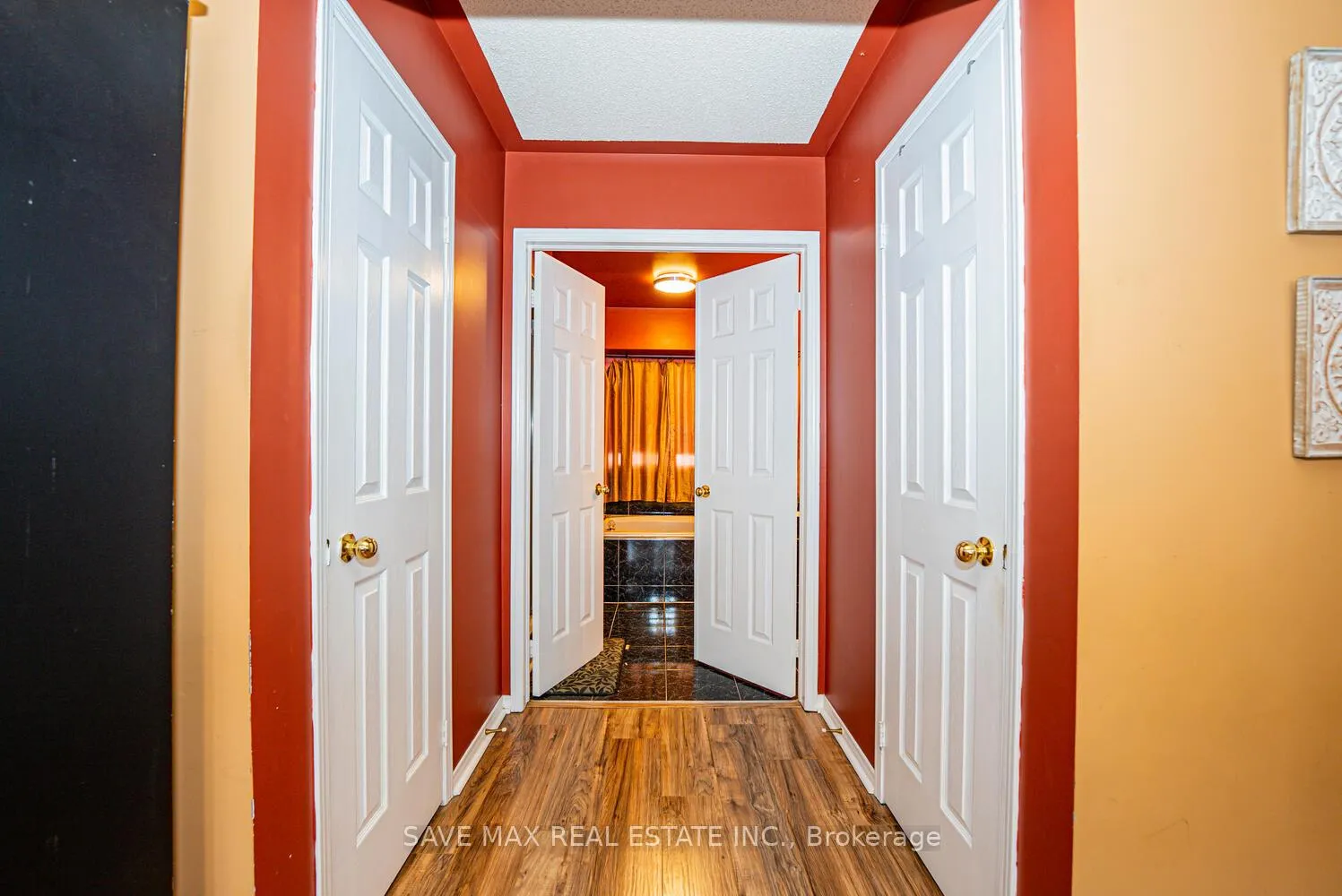 Photo 28 of 30 Adirondack Crescent, Brampton, Sandringham-Wellington — HOMEH