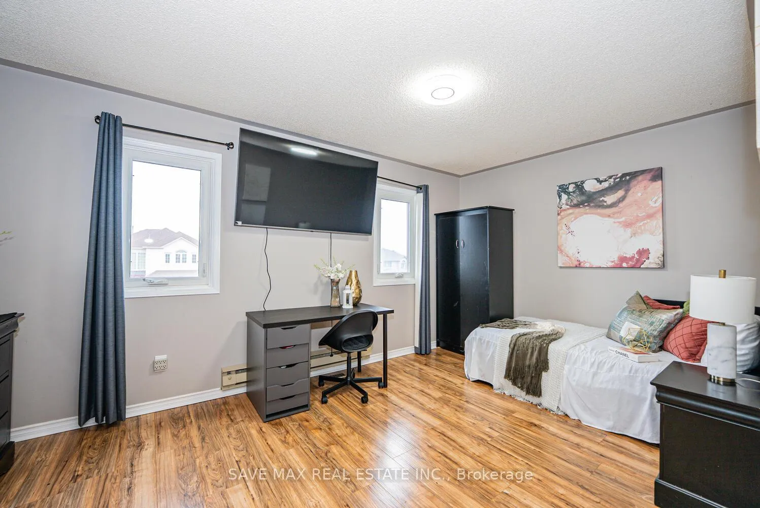 Photo 31 of 30 Adirondack Crescent, Brampton, Sandringham-Wellington — HOMEH