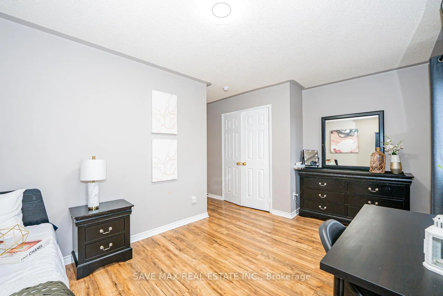 Photo 33 of 30 Adirondack Crescent, Brampton, Sandringham-Wellington — HOMEH