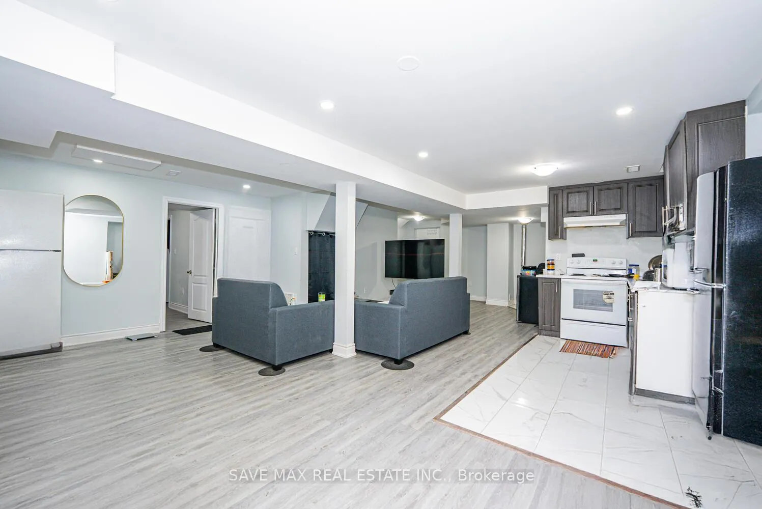 Photo 41 of 30 Adirondack Crescent, Brampton, Sandringham-Wellington — HOMEH