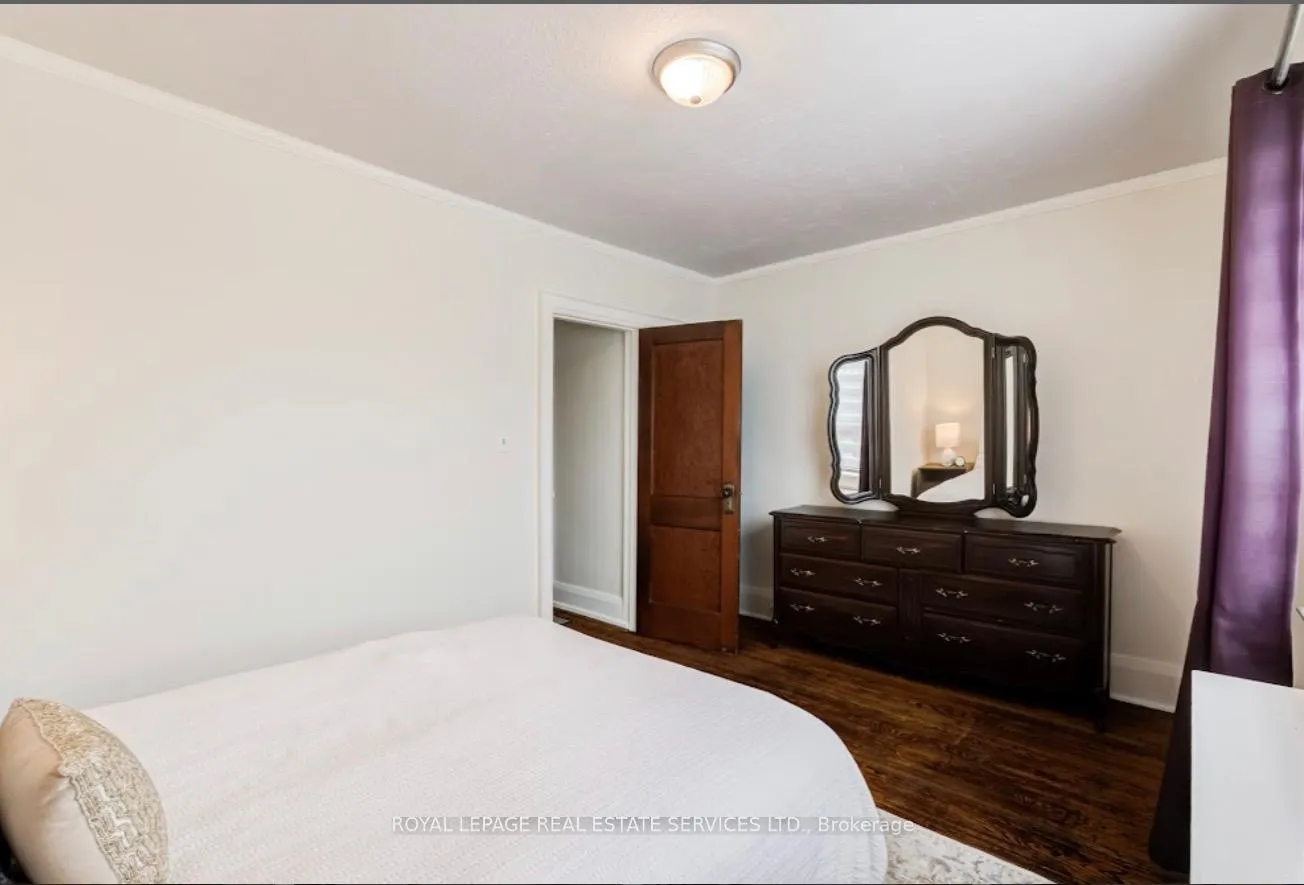 Photo 18 of 21 Hatherley Road, Toronto, Caledonia-Fairbank — HOMEH