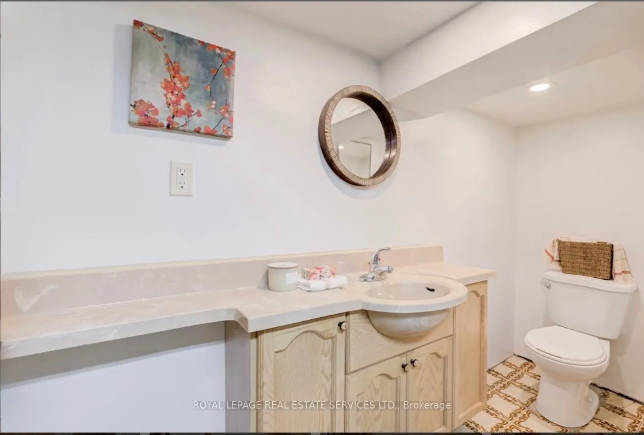 Photo 27 of 21 Hatherley Road, Toronto, Caledonia-Fairbank — HOMEH