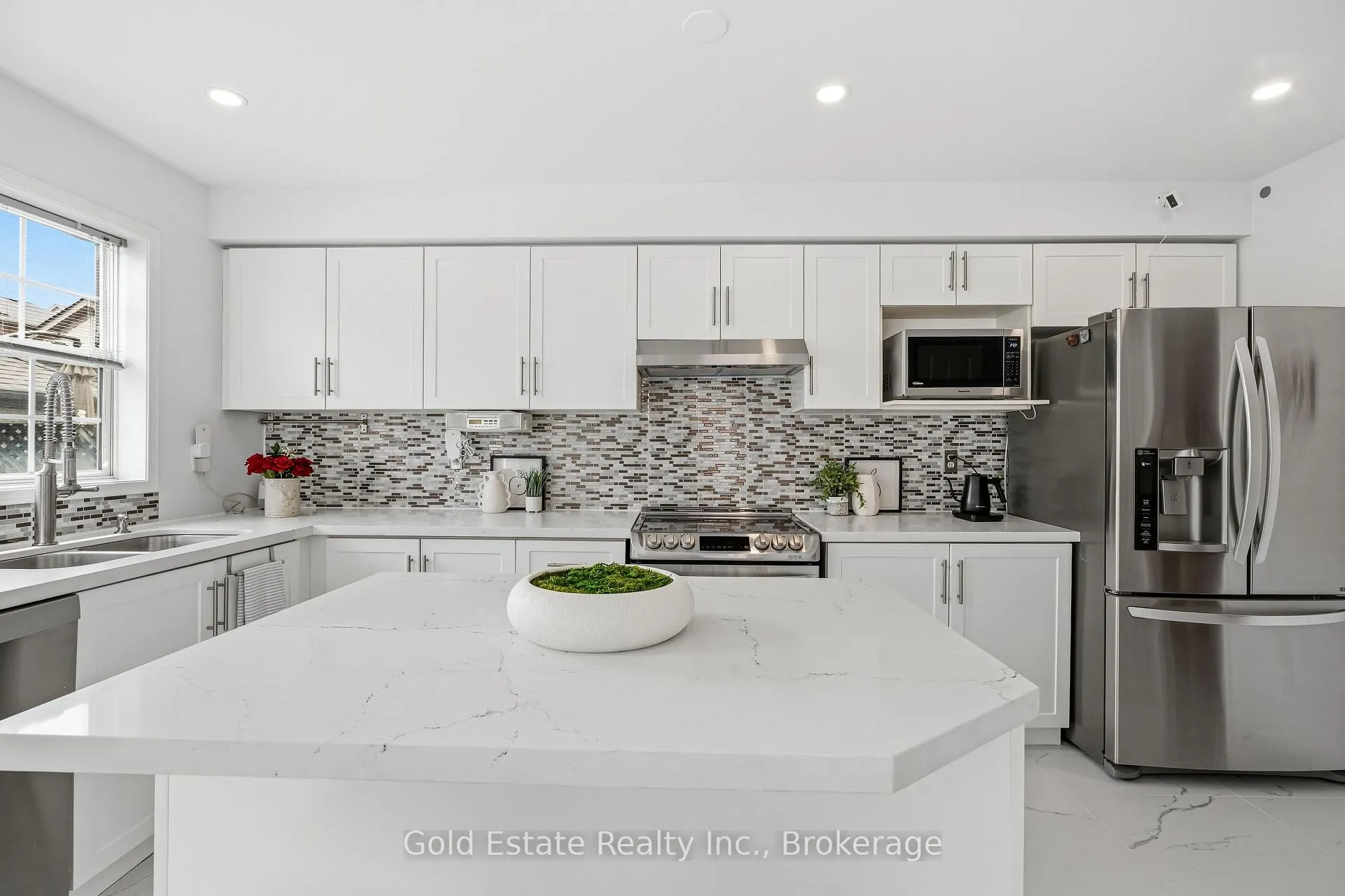 Photo 16 of 120 Roxton Road, Oakville, River Oaks — HOMEH
