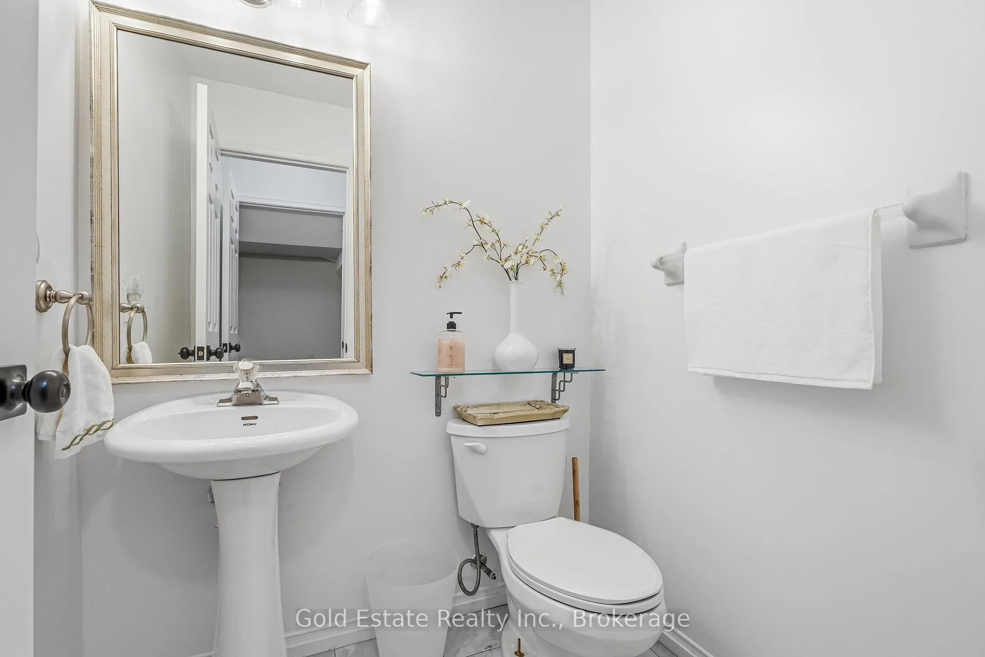 Photo 17 of 120 Roxton Road, Oakville, River Oaks — HOMEH