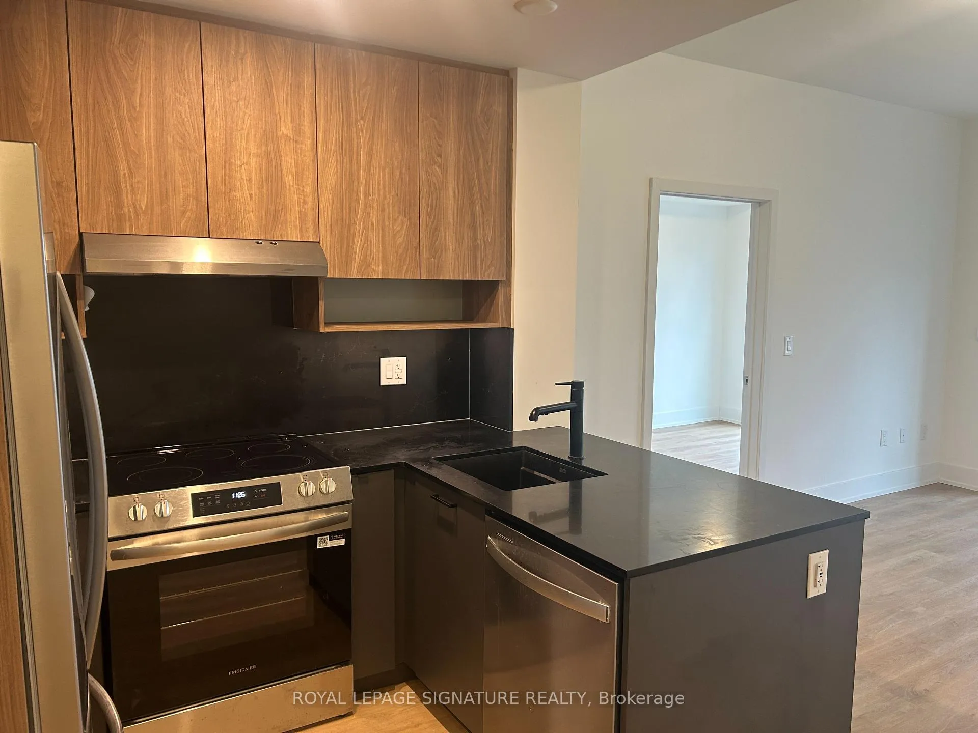 Photo 3 of Unit 501, 206 King Street W, Hamilton, Central — HOMEH