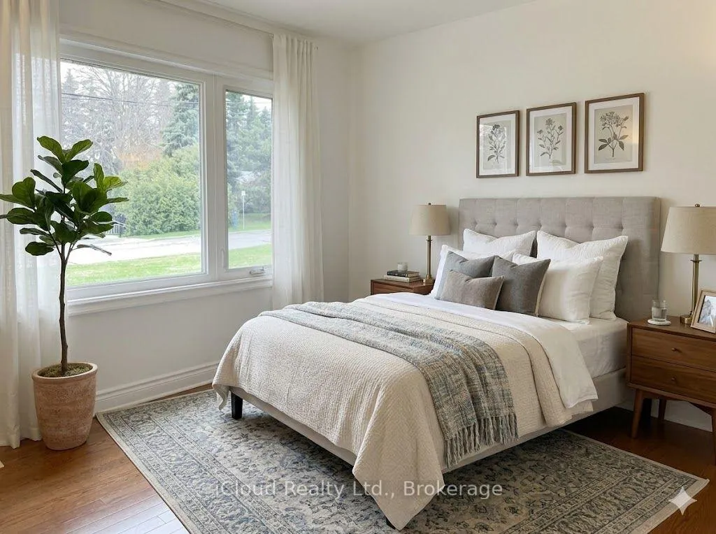 Photo 9 of 4 Longbridge Road, Vaughan, Uplands — HOMEH