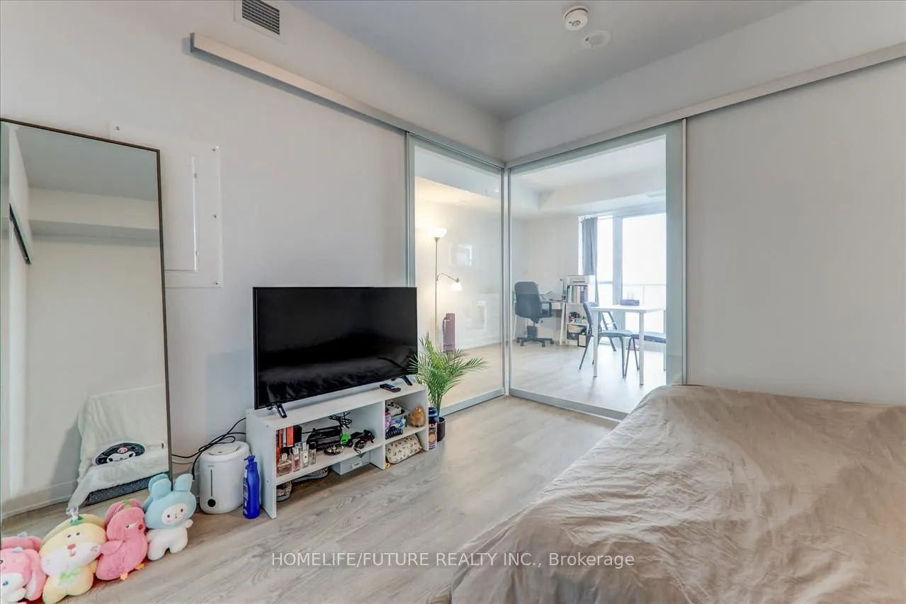 Photo 18 of Unit 1120, 2550 Simcoe Street N, Oshawa, Windfields — HOMEH