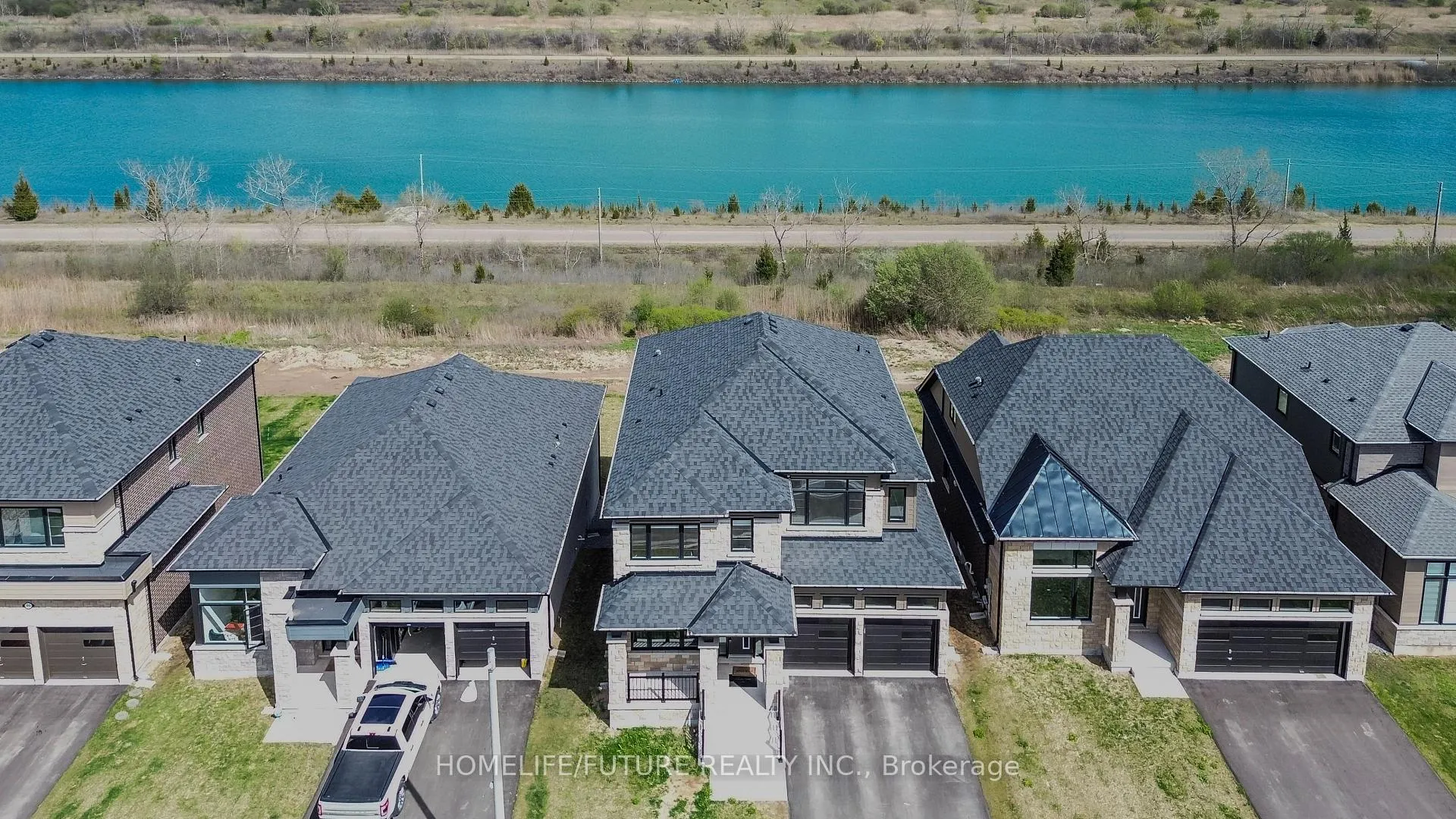 Photo 2 of 114 Shoreview Drive, Welland, Hwy 406/Welland — HOMEH