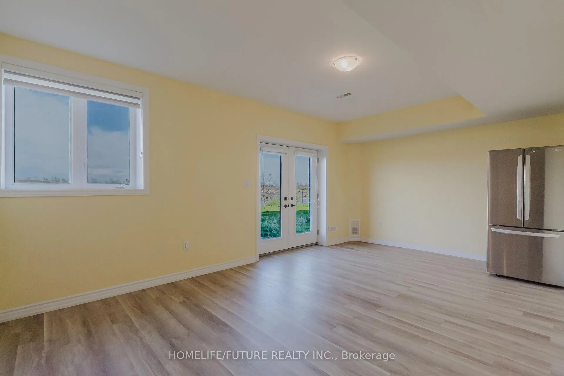 Photo 20 of 114 Shoreview Drive, Welland, Hwy 406/Welland — HOMEH