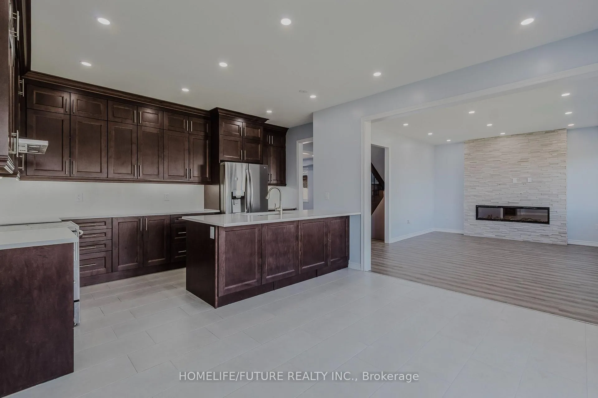 Photo 50 of 114 Shoreview Drive, Welland, Hwy 406/Welland — HOMEH