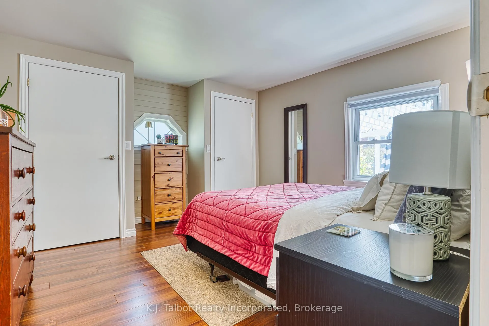 Photo 20 of 112 Anglesea Street, Goderich, Goderich (Town) — HOMEH