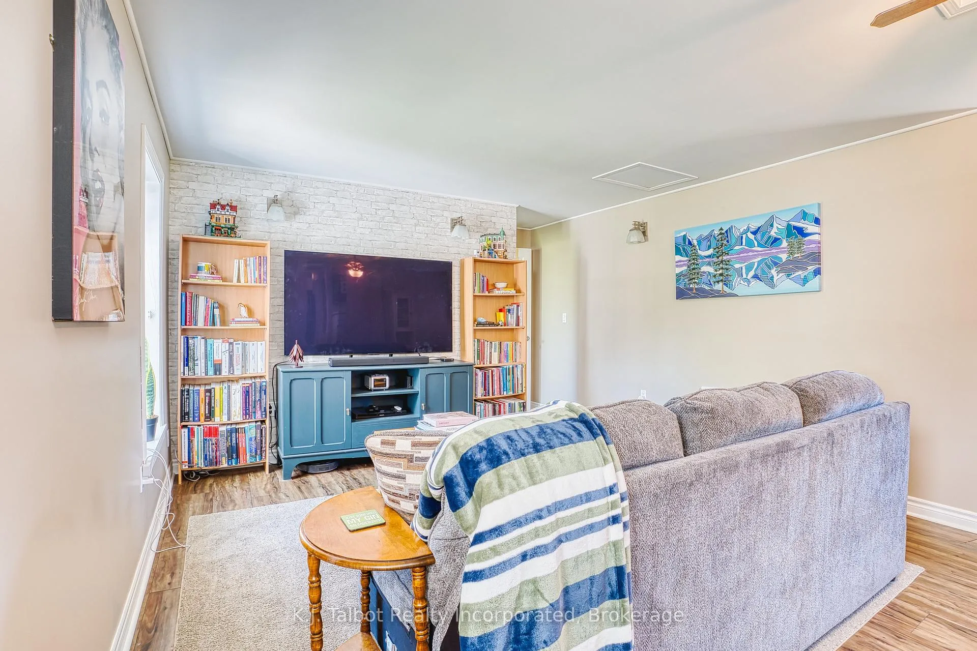 Photo 23 of 112 Anglesea Street, Goderich, Goderich (Town) — HOMEH