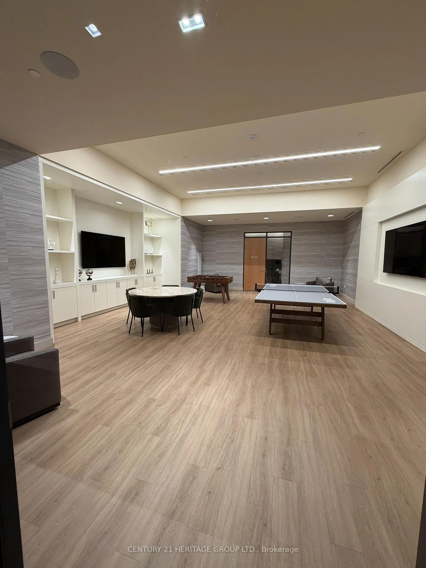 Photo 4 of Unit 1201, 8960 Jane Street, Vaughan, Vellore Village — HOMEH