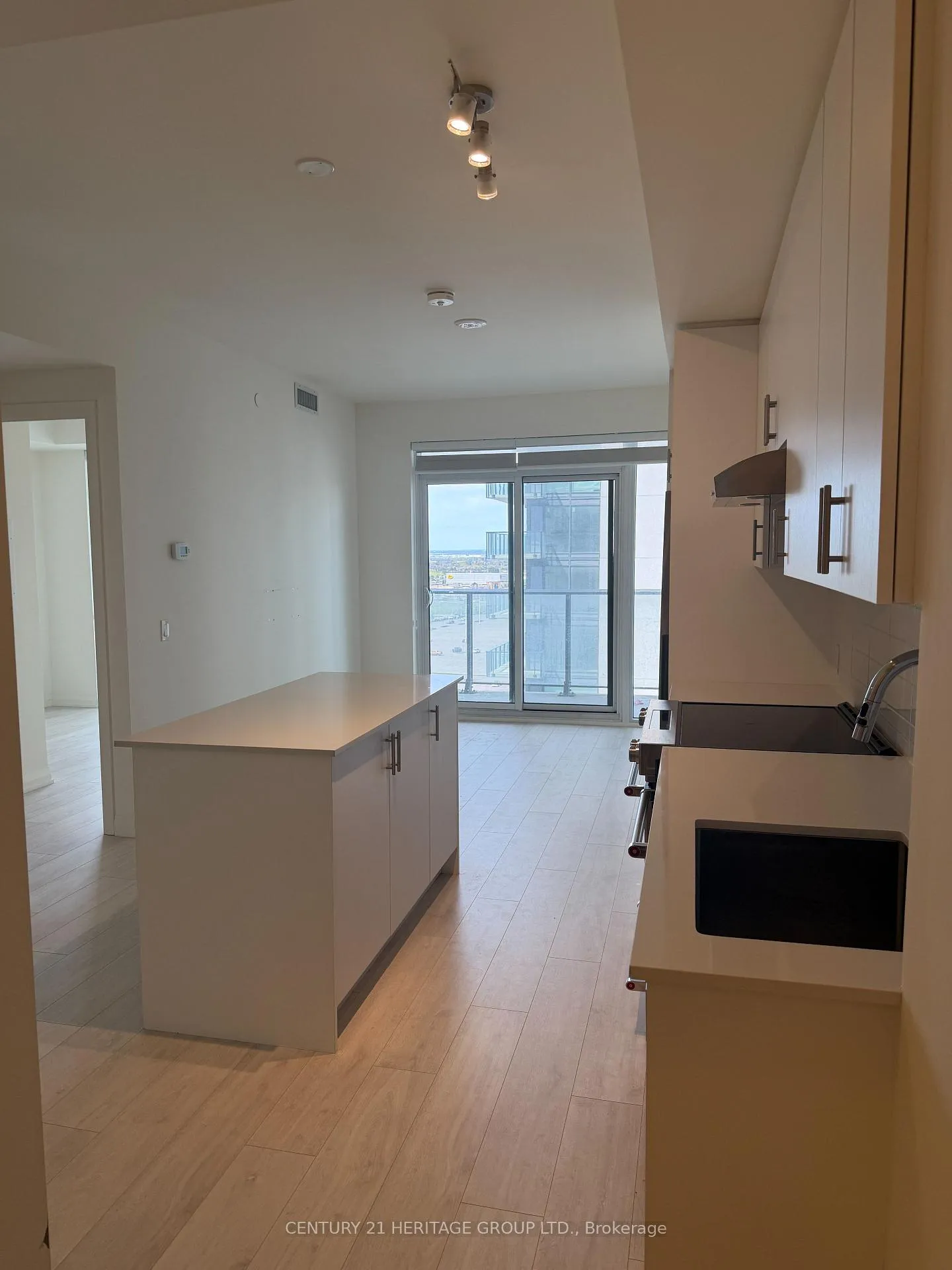Photo 7 of Unit 1201, 8960 Jane Street, Vaughan, Vellore Village — HOMEH