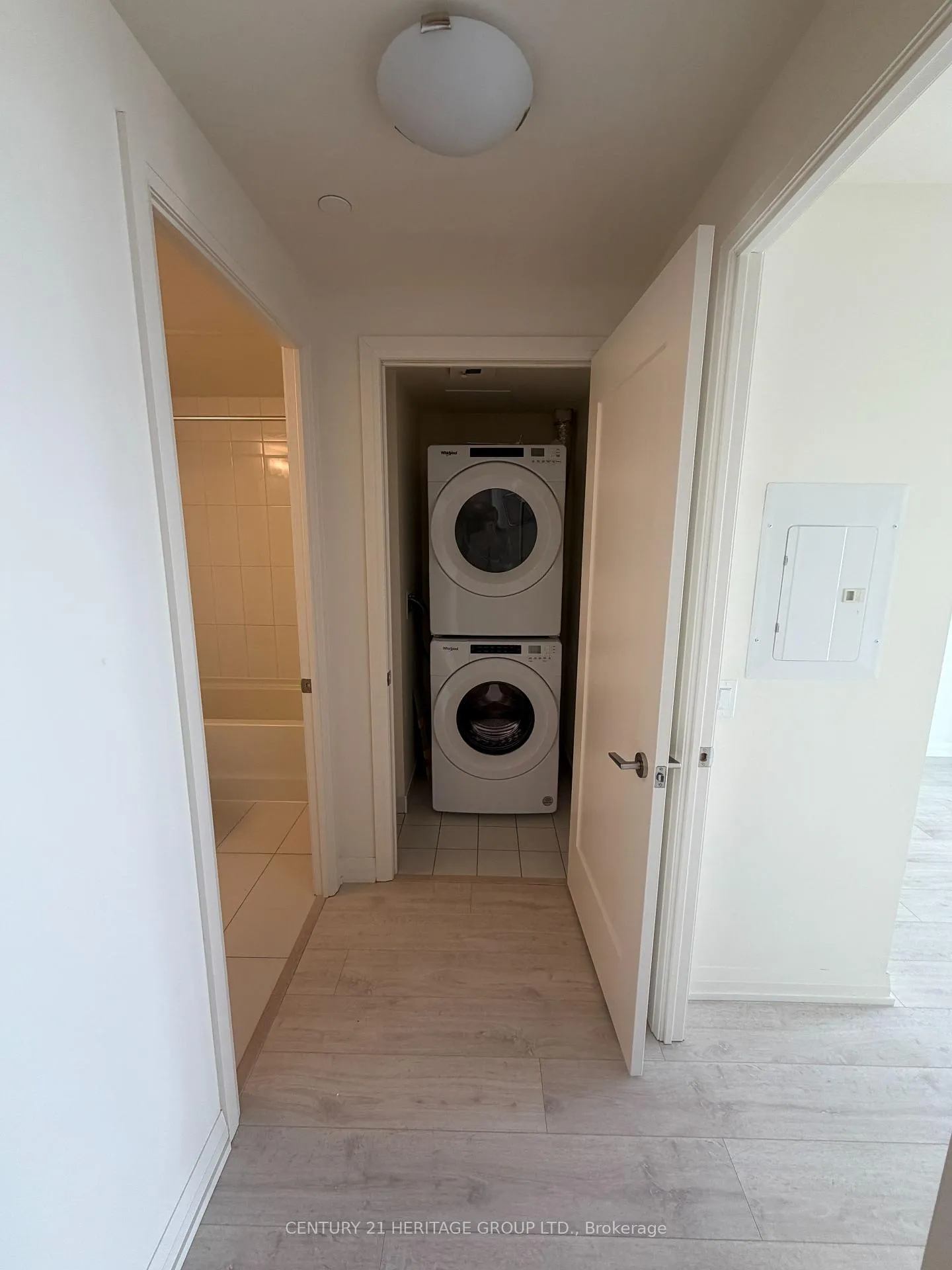 Photo 11 of Unit 1201, 8960 Jane Street, Vaughan, Vellore Village — HOMEH