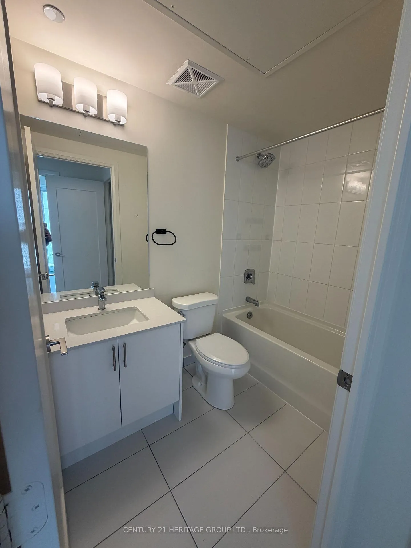 Photo 12 of Unit 1201, 8960 Jane Street, Vaughan, Vellore Village — HOMEH