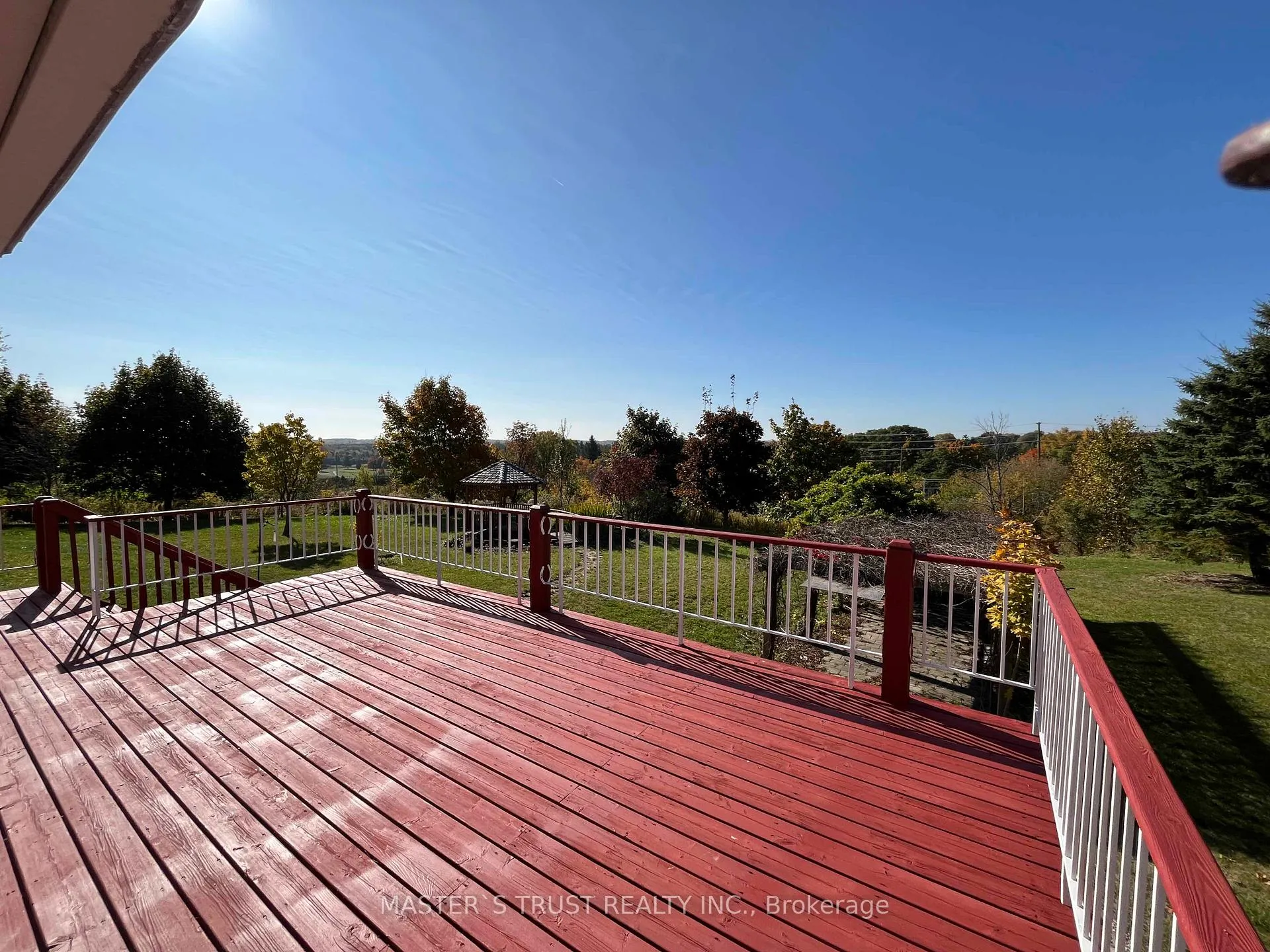 Photo 12 of 17 Ing Court, Aurora, Bayview Southeast — HOMEH