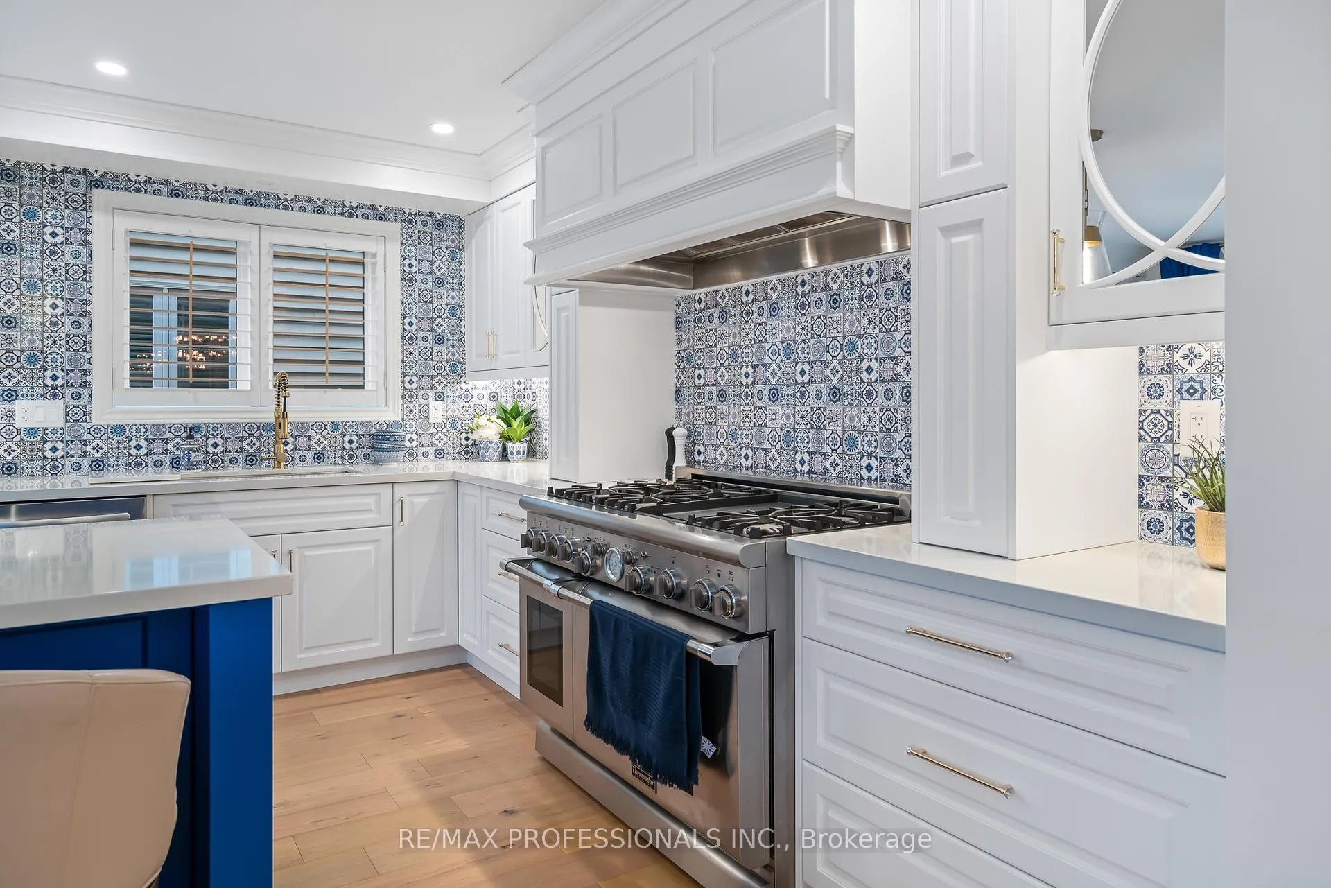 Photo 21 of 4348 Dennis Avenue, Lincoln, Beamsville — HOMEH