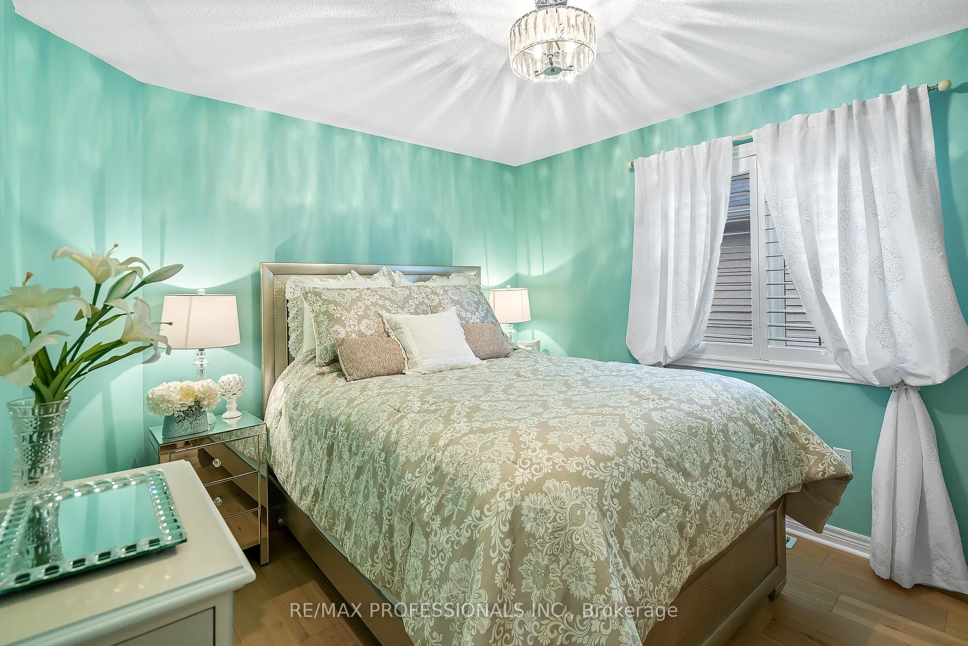 Photo 33 of 4348 Dennis Avenue, Lincoln, Beamsville — HOMEH