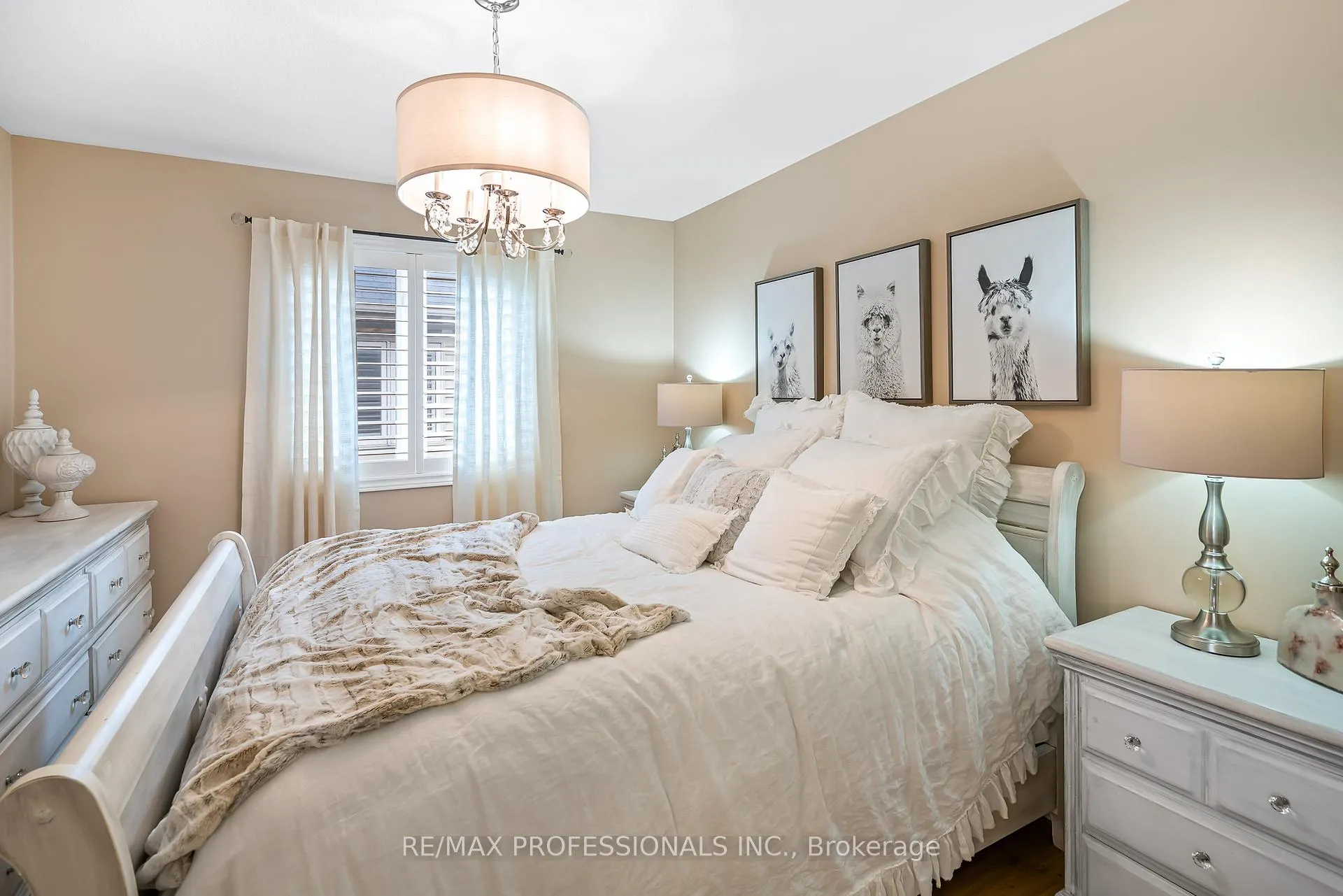 Photo 35 of 4348 Dennis Avenue, Lincoln, Beamsville — HOMEH