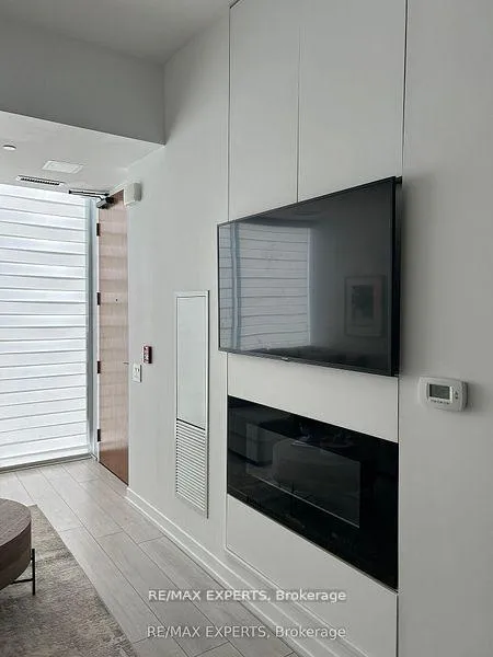 Photo 20 of Unit Th05, 9 Buttermill Avenue, Vaughan, Concord — HOMEH