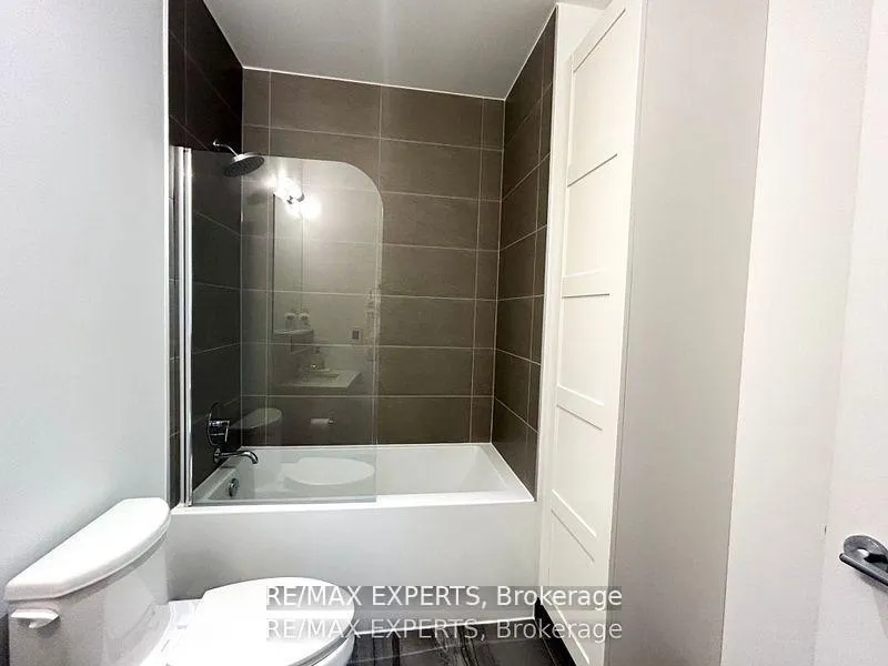 Photo 23 of Unit Th05, 9 Buttermill Avenue, Vaughan, Concord — HOMEH