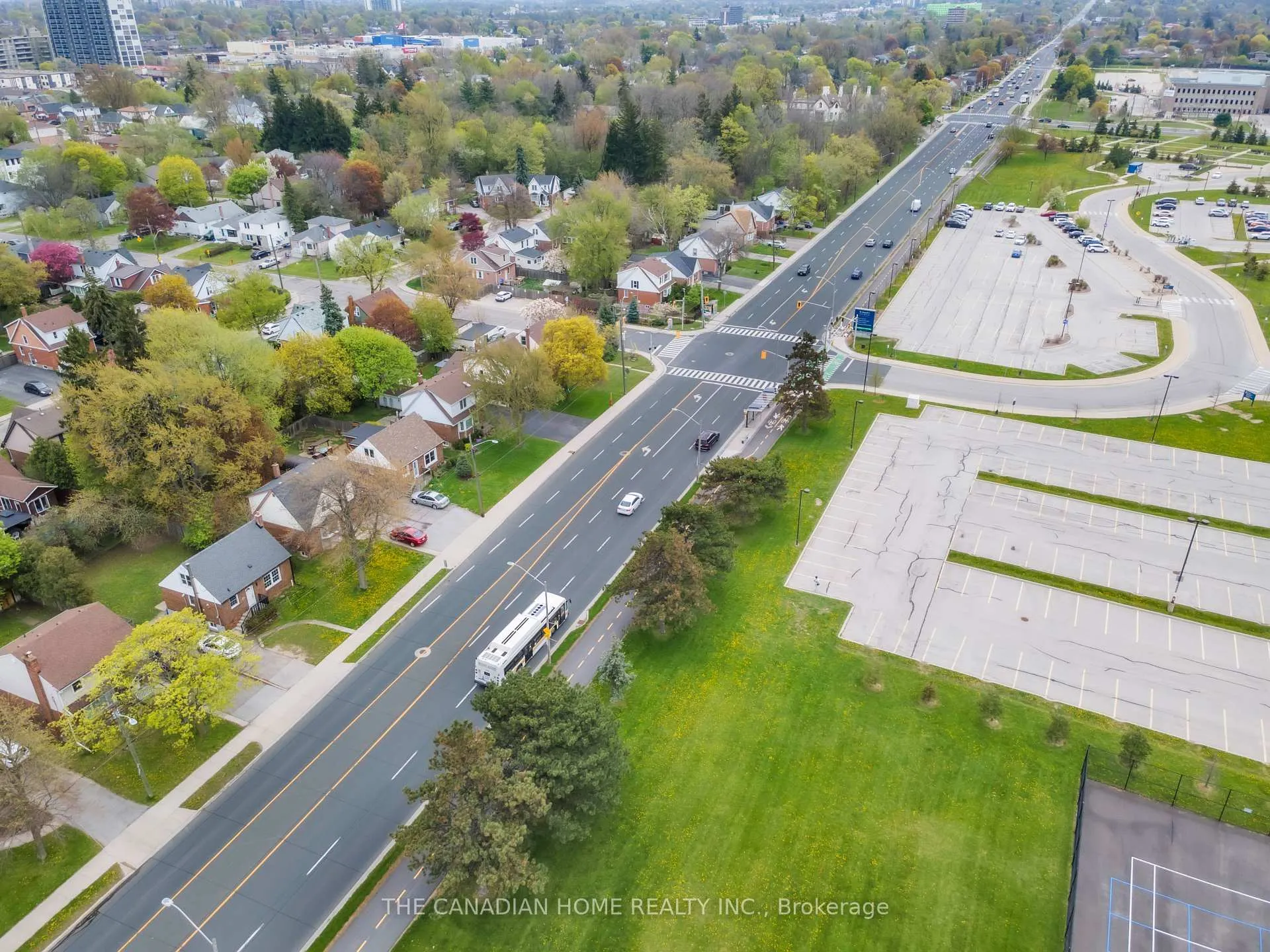Photo 29 of 87 West 5TH Street, Hamilton, Southam — HOMEH