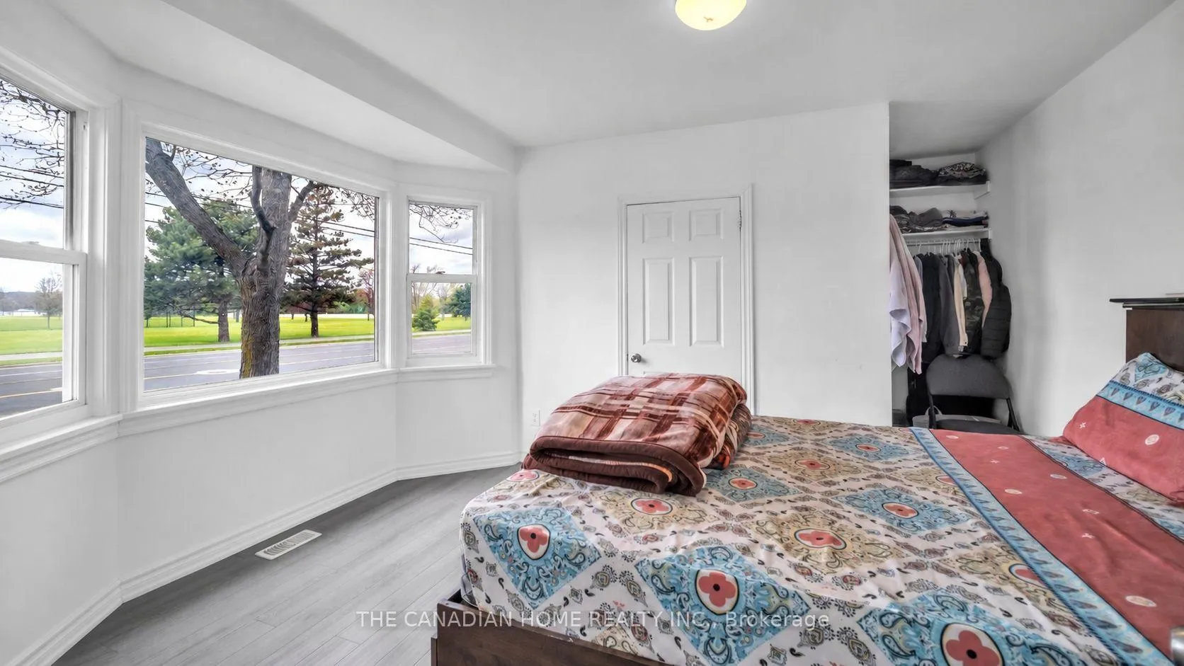 Photo 10 of 87 West 5TH Street, Hamilton, Southam — HOMEH