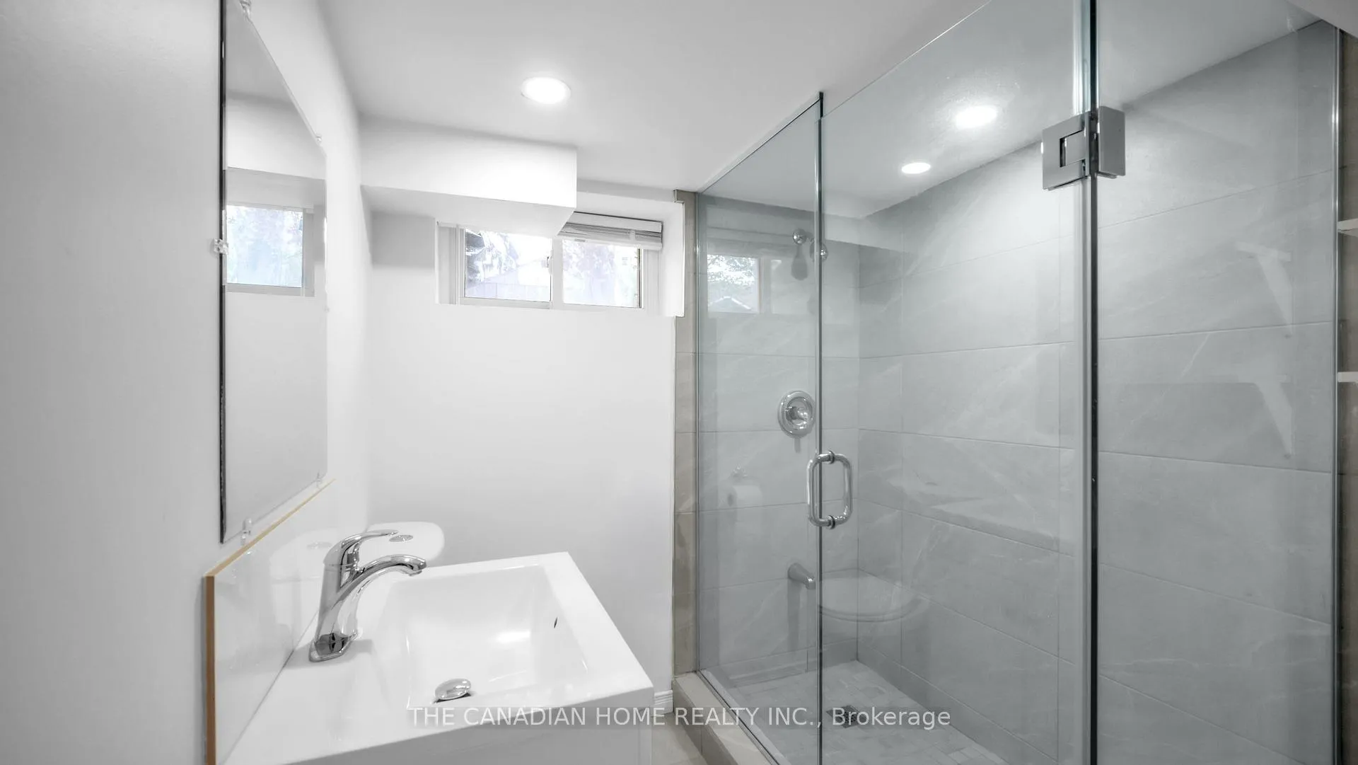 Photo 23 of 87 West 5TH Street, Hamilton, Southam — HOMEH