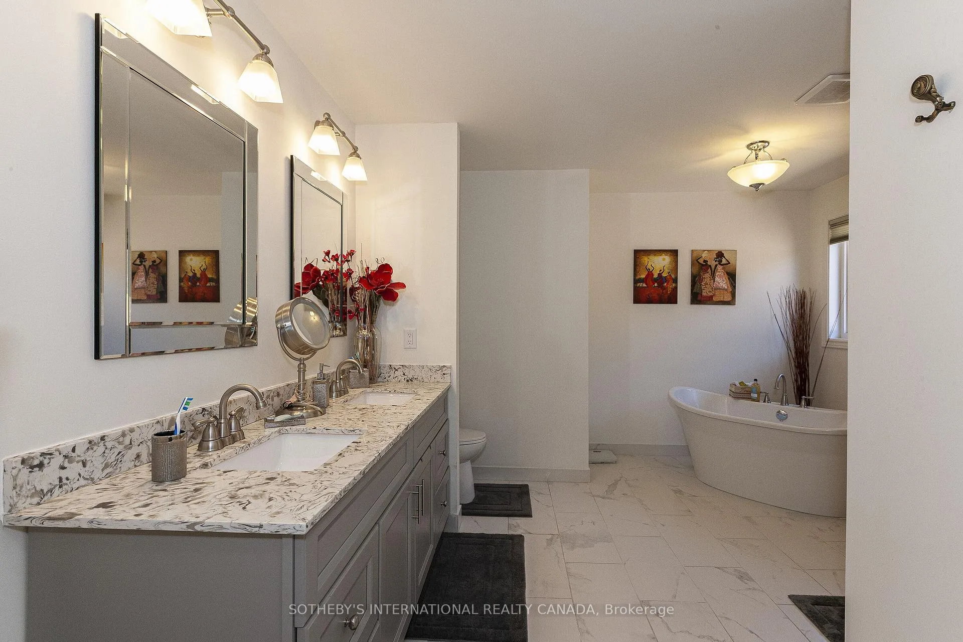 Photo 17 of 2074 Brays Lane, Oakville, Glen Abbey — HOMEH